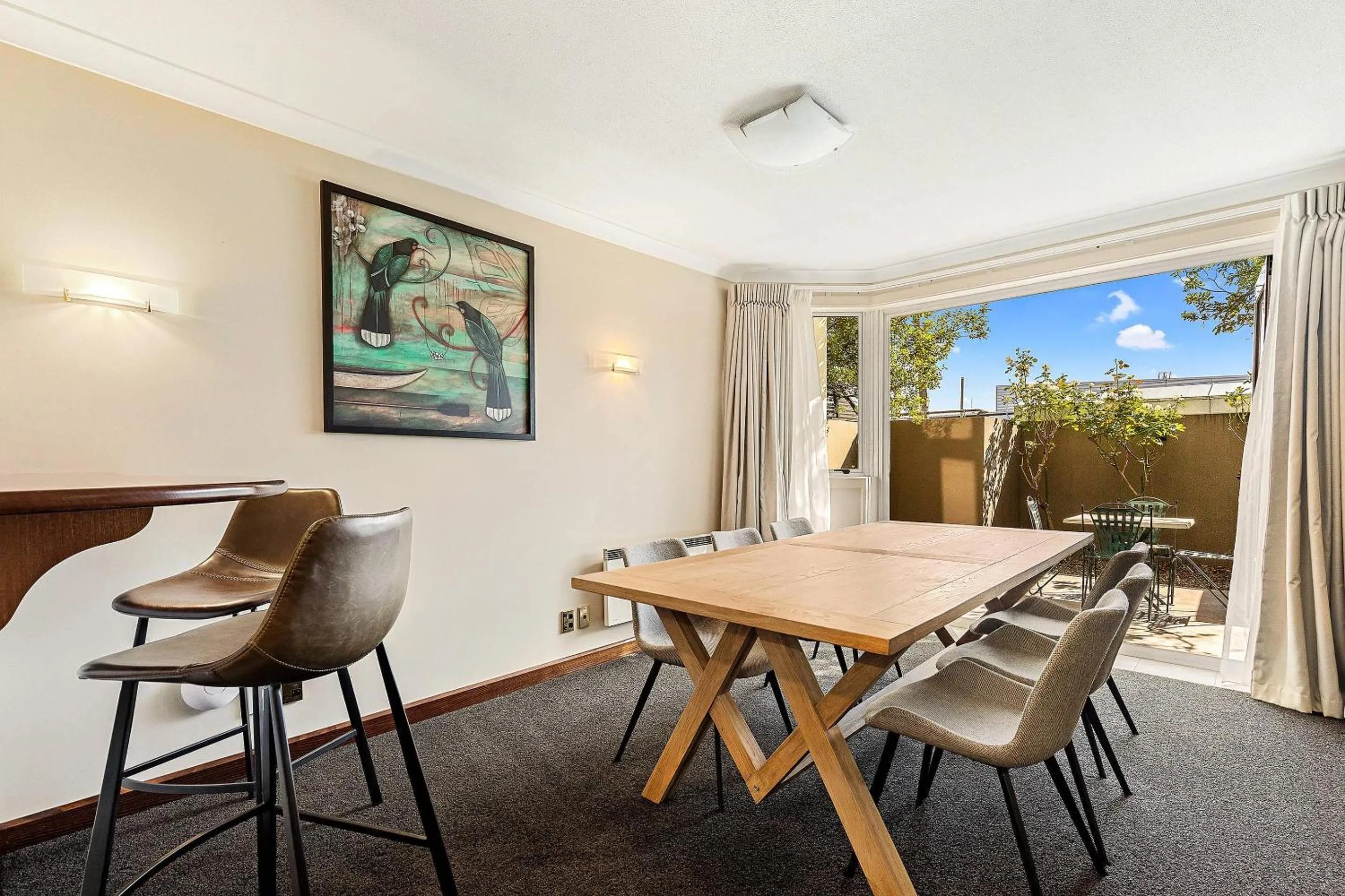Bedroom in Hotel Elms Christchurch, an Ascend Collection Hotel