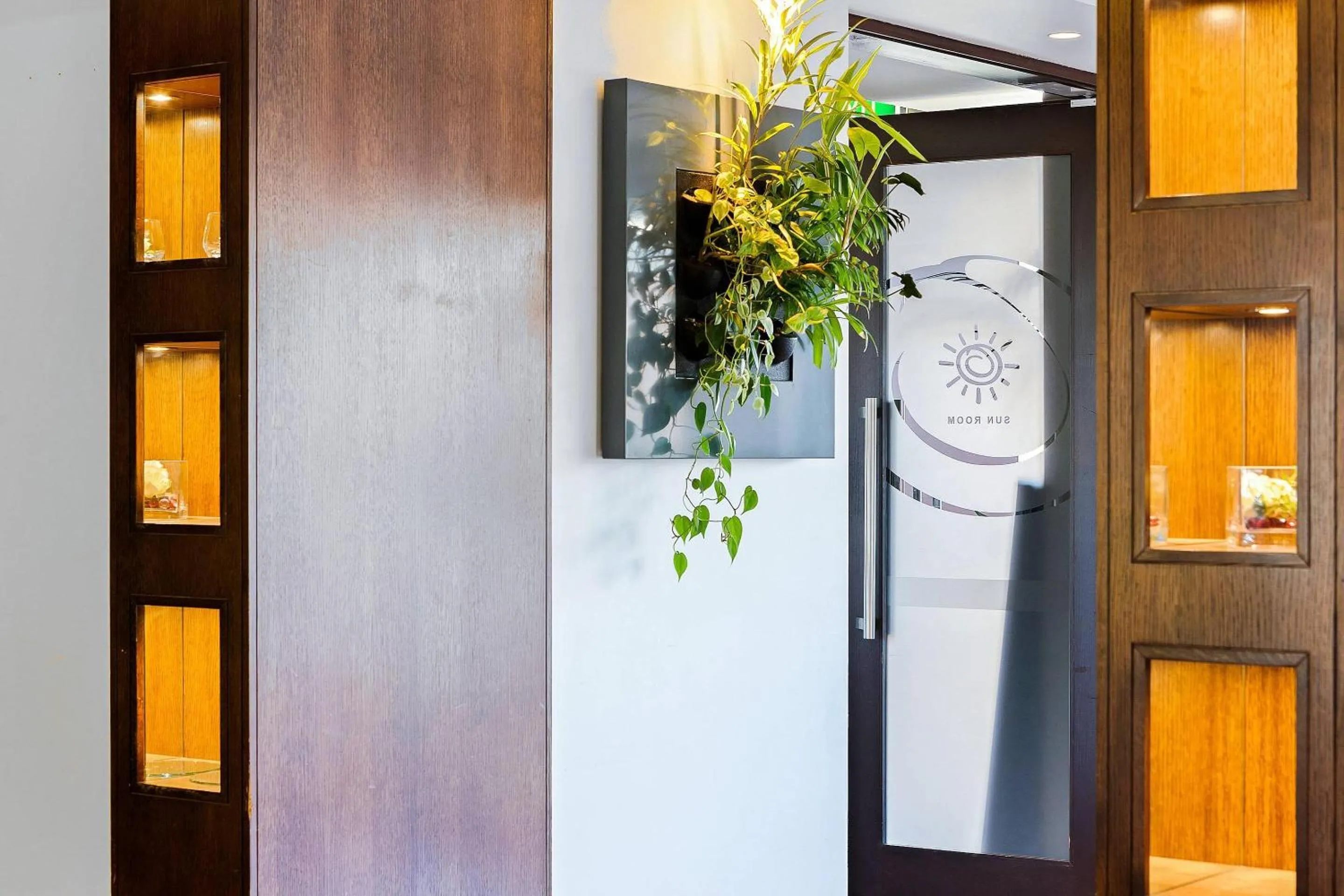 Meeting/conference room in Hotel Elms Christchurch, an Ascend Collection Hotel