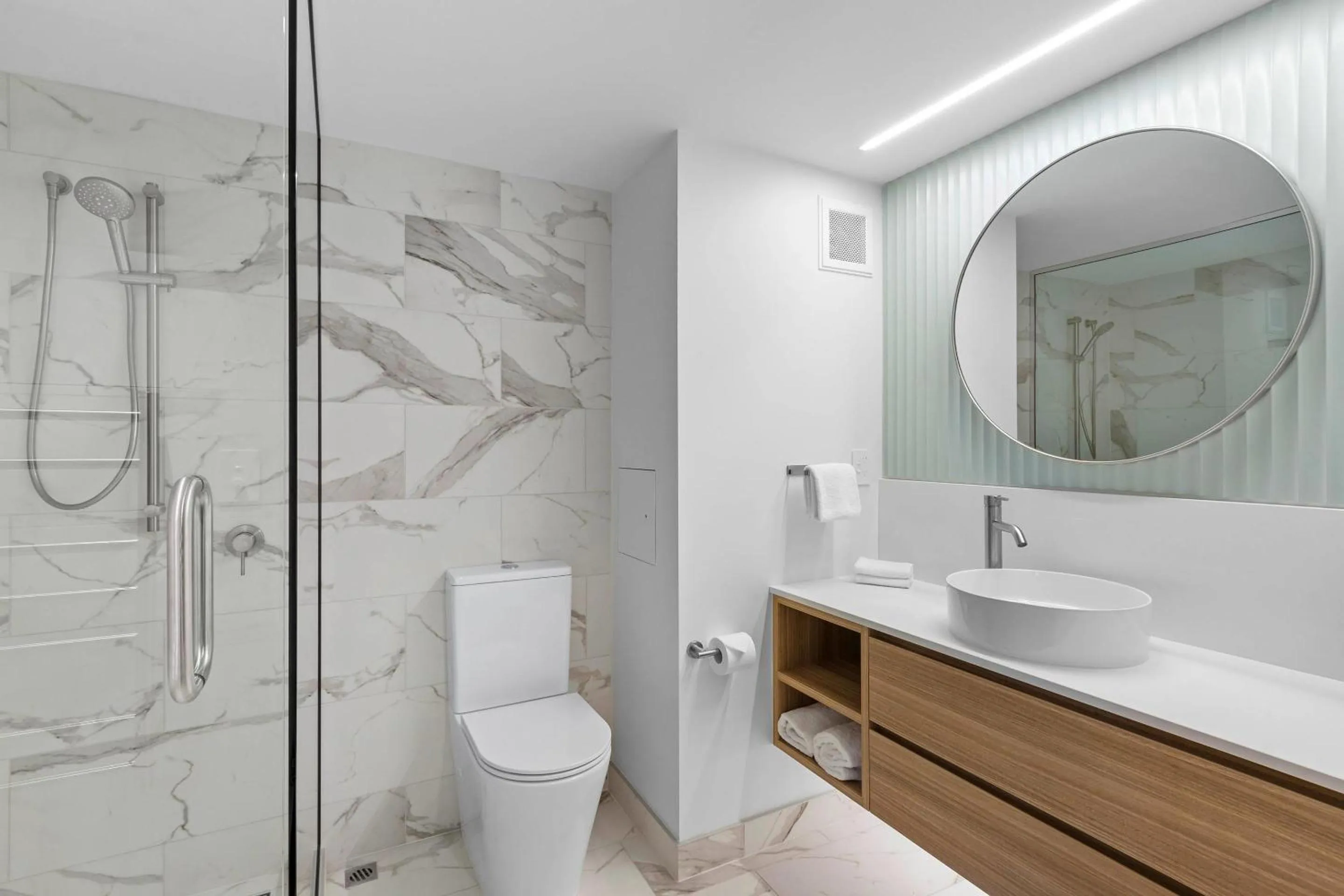 Bedroom in Hotel Elms Christchurch, an Ascend Collection Hotel