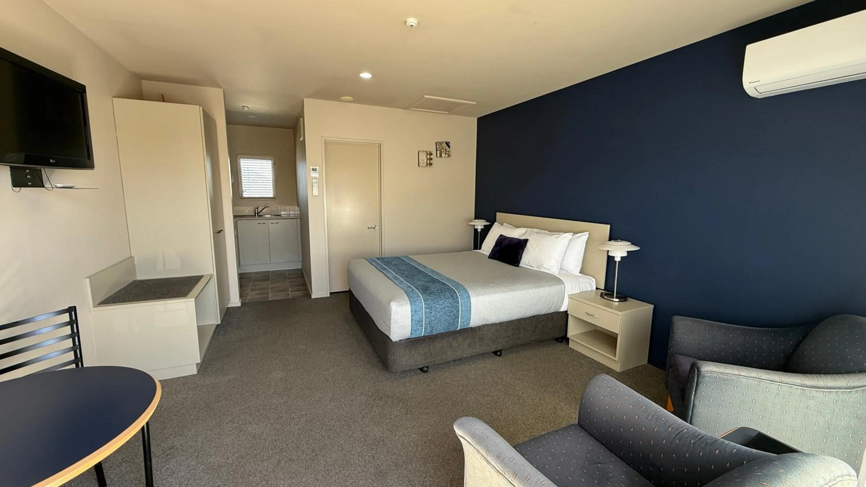 Bed in The Suites Ashburton