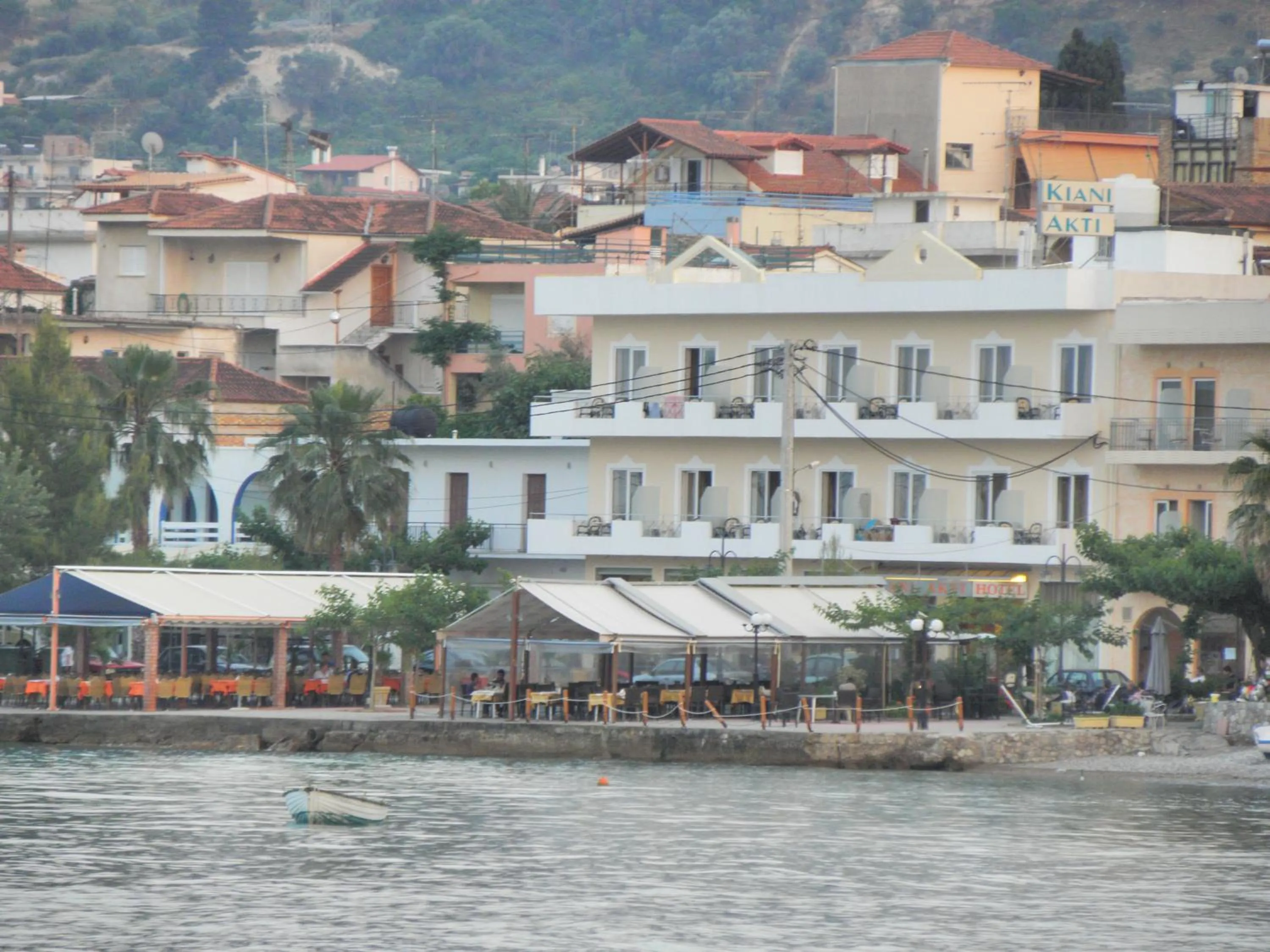 Neighbourhood in Hotel Kiani Akti