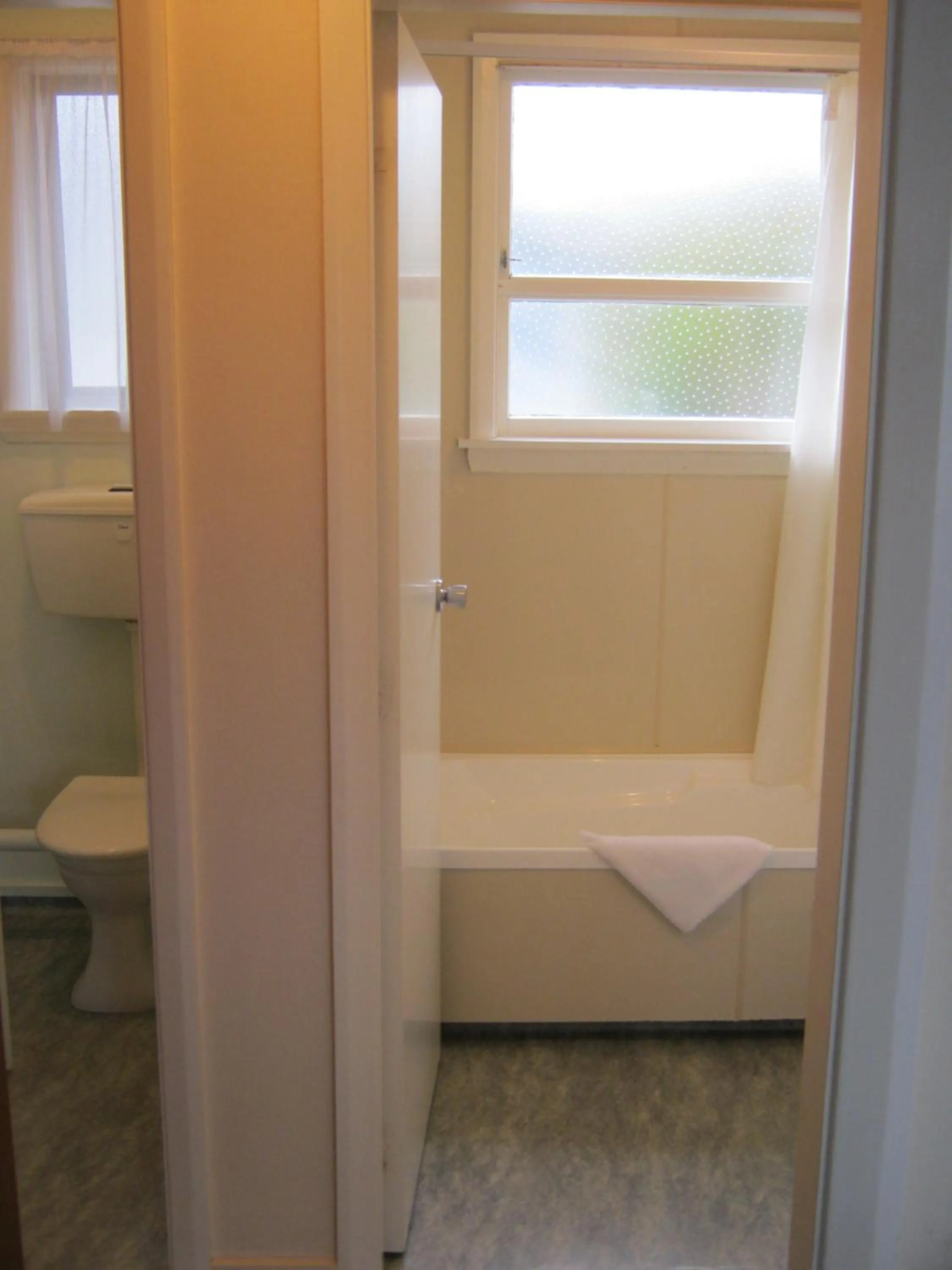 Bathroom in Blue Dolphin Motel