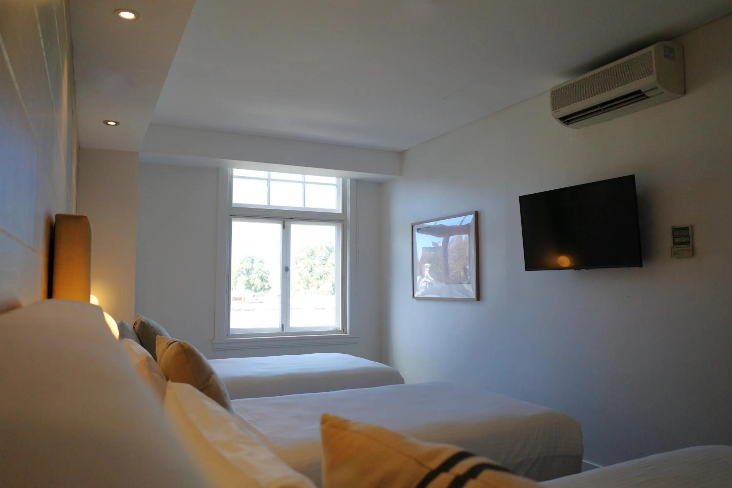 Bed in Crown Hotel Surry Hills