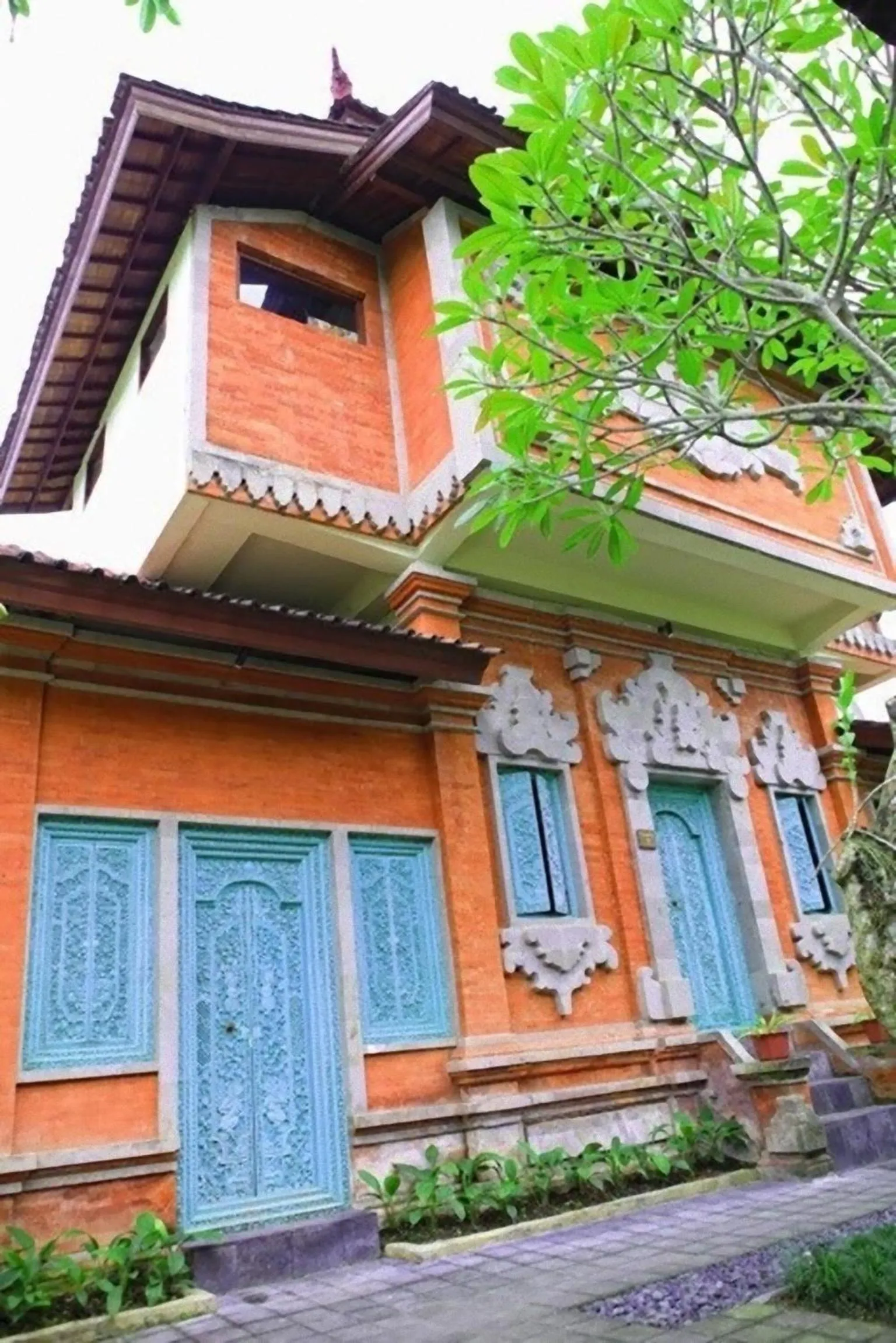 Facade/entrance in Sunhouse Guesthouse