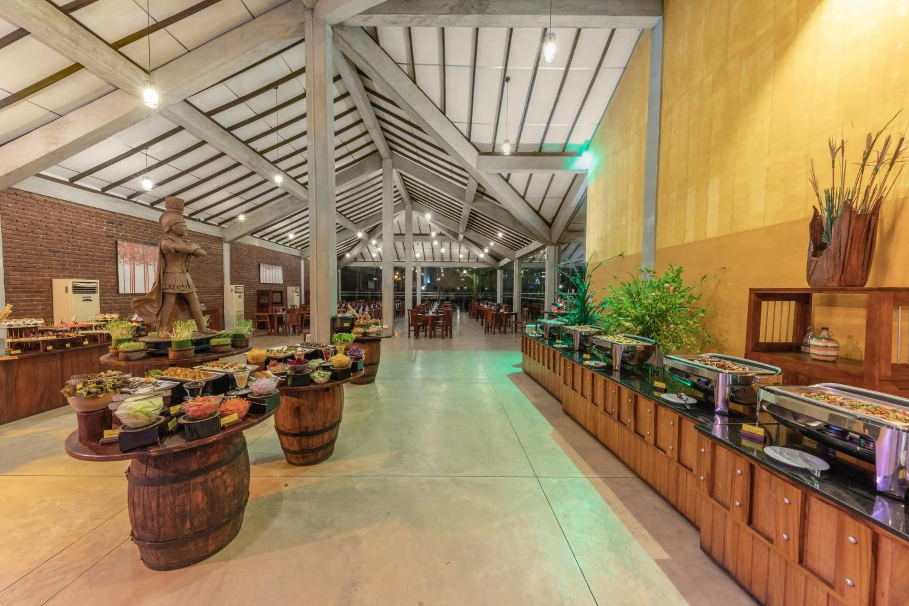 Restaurant/places to eat in Amethyst Resort Passikudah