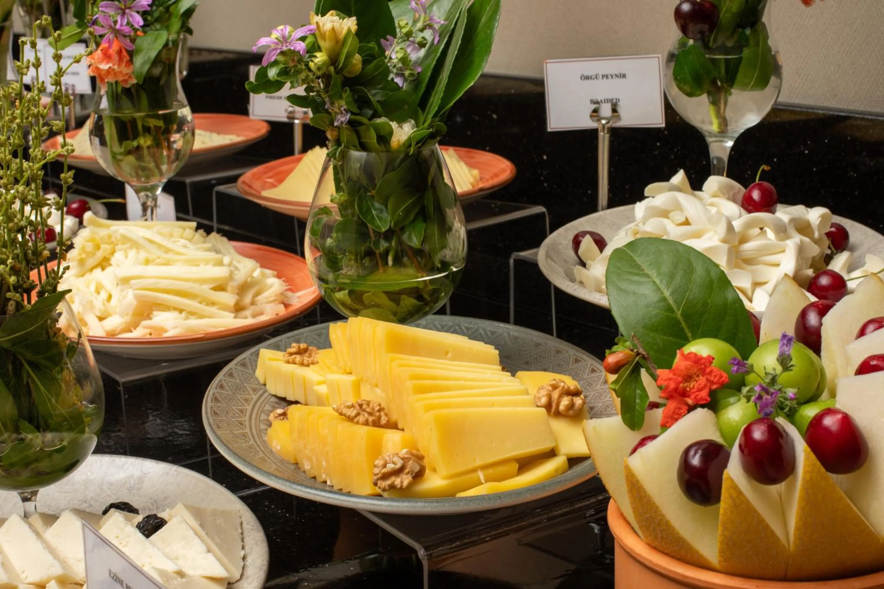 Food and drinks in Ramada Plaza by Wyndham Istanbul Atakoy