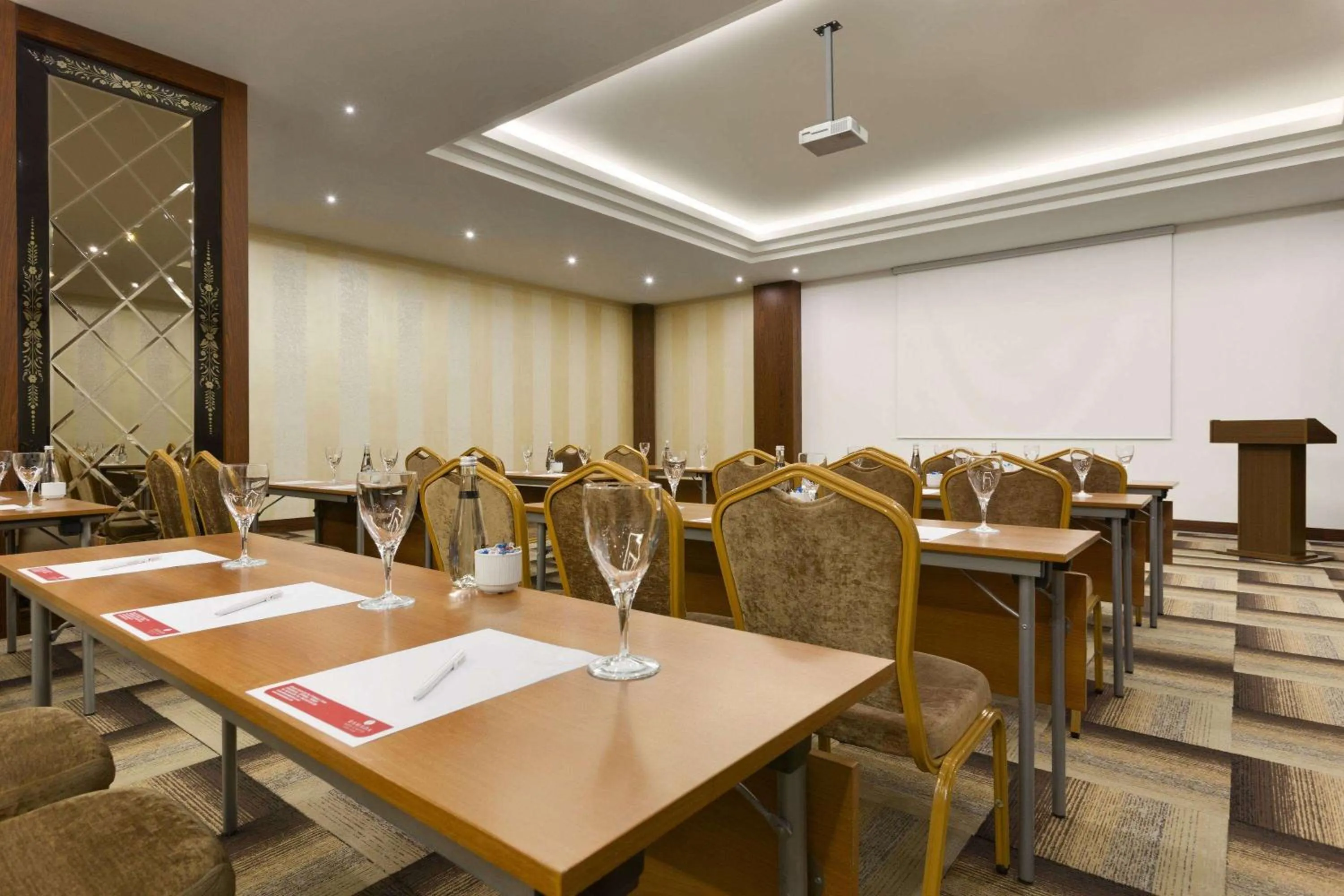 Meeting/conference room in Ramada Plaza by Wyndham Istanbul Atakoy