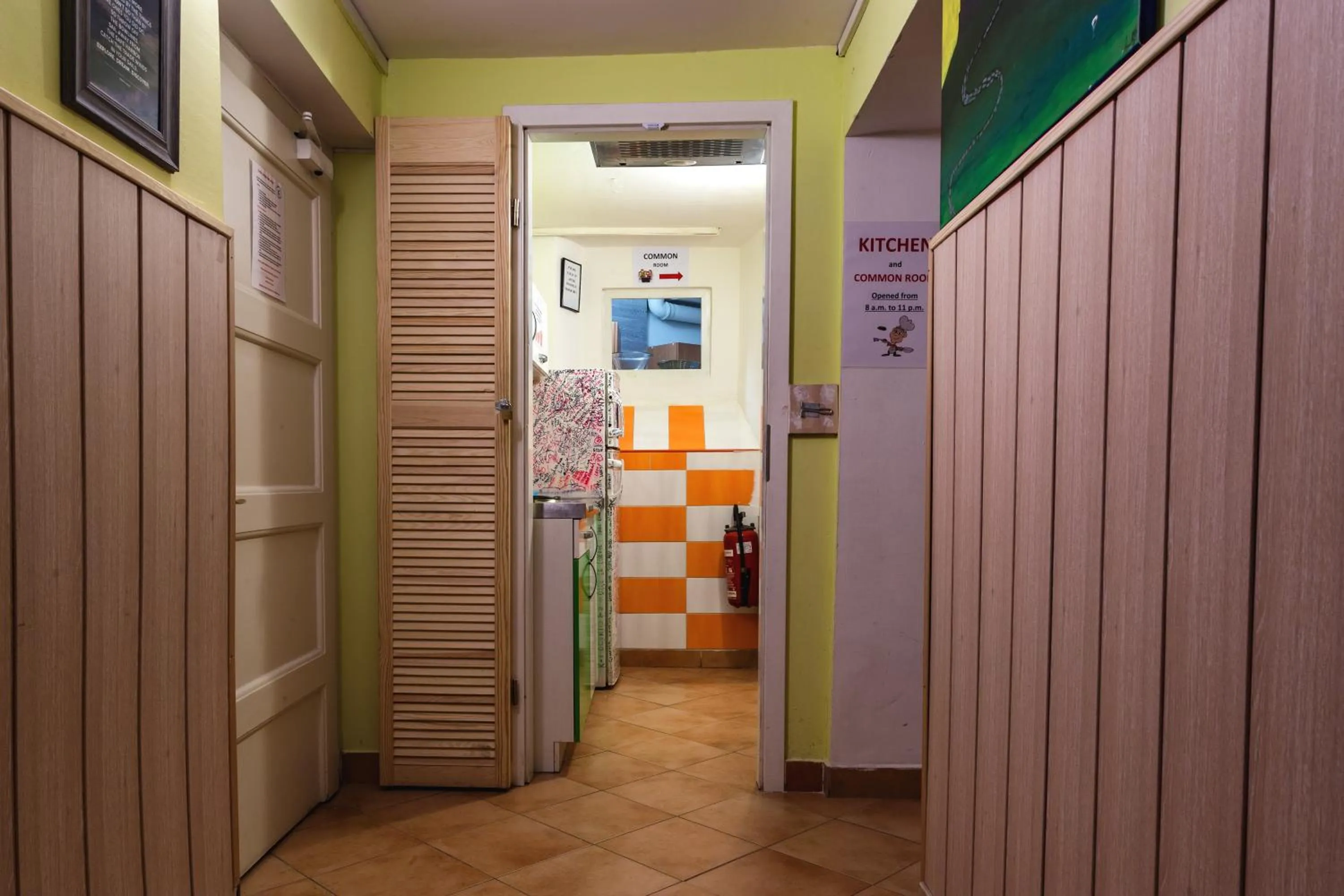 Communal lounge/ TV room in Hostel 24