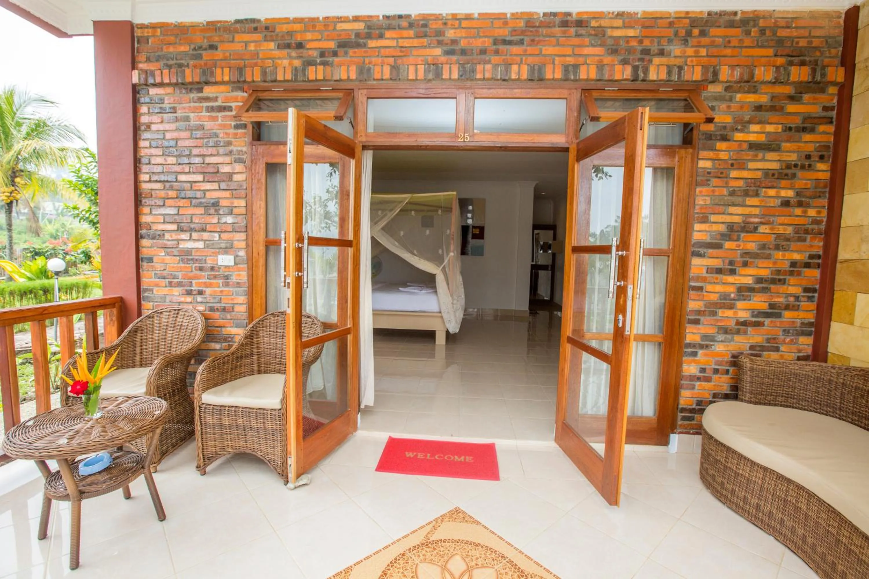 Bed in Toba Village Inn