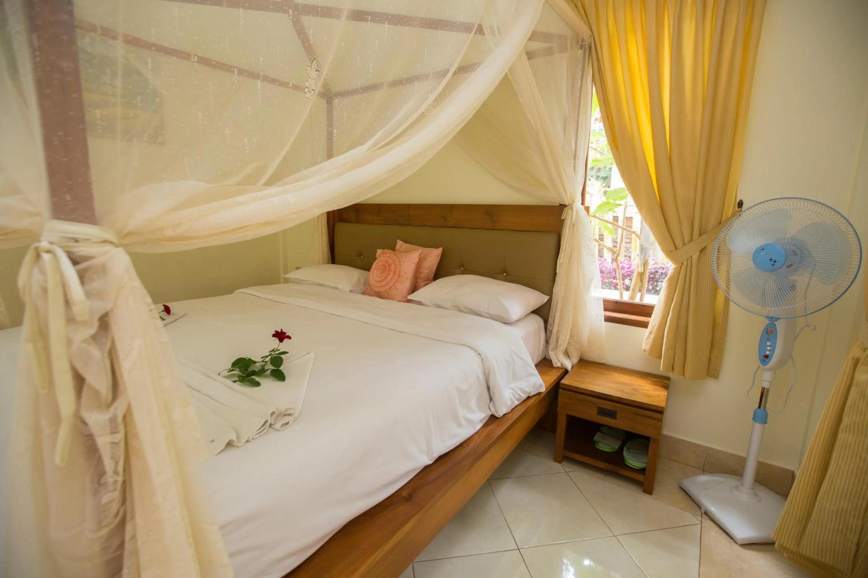 Bed in Toba Village Inn