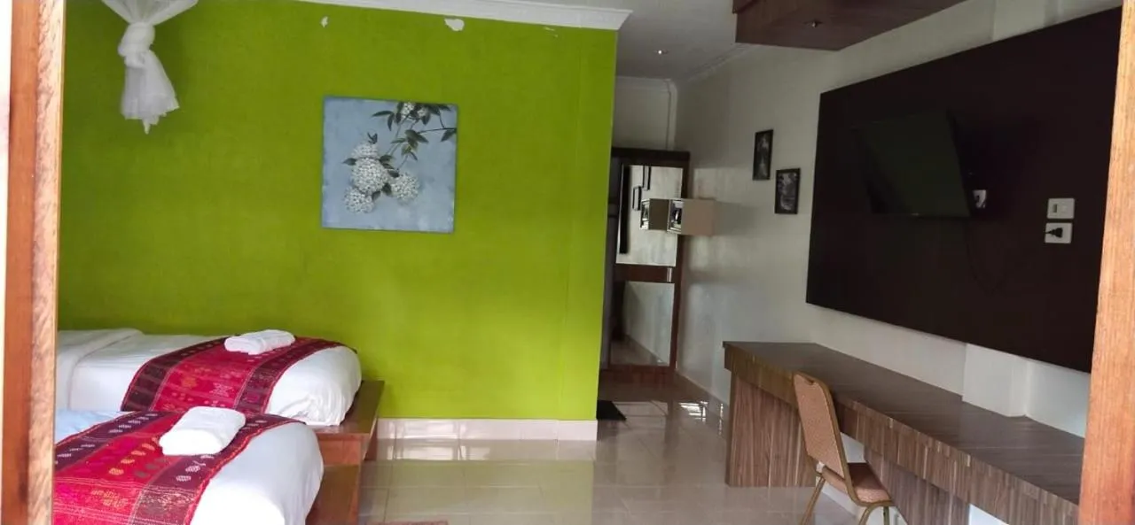 Bed in Toba Village Inn