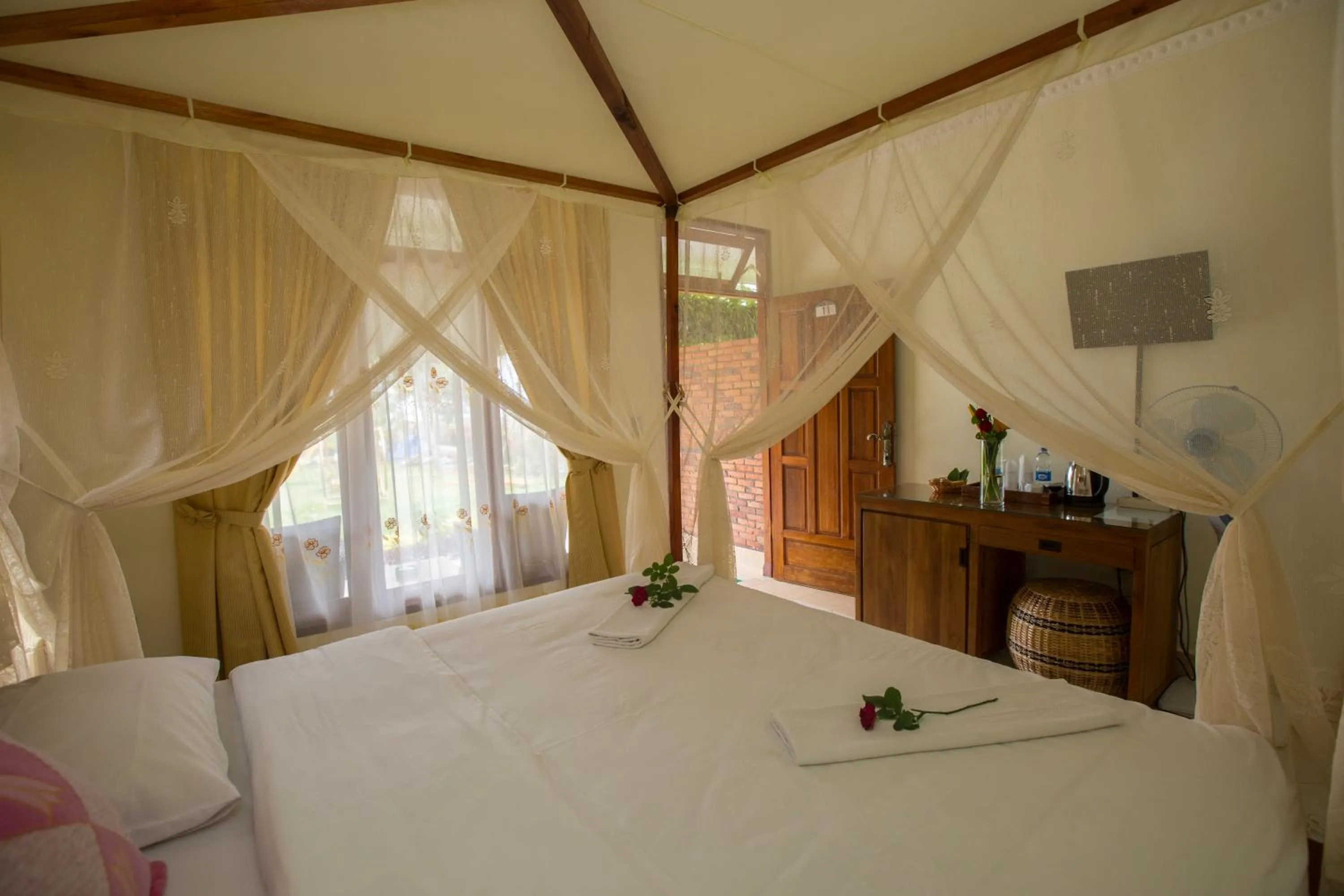 Bed in Toba Village Inn