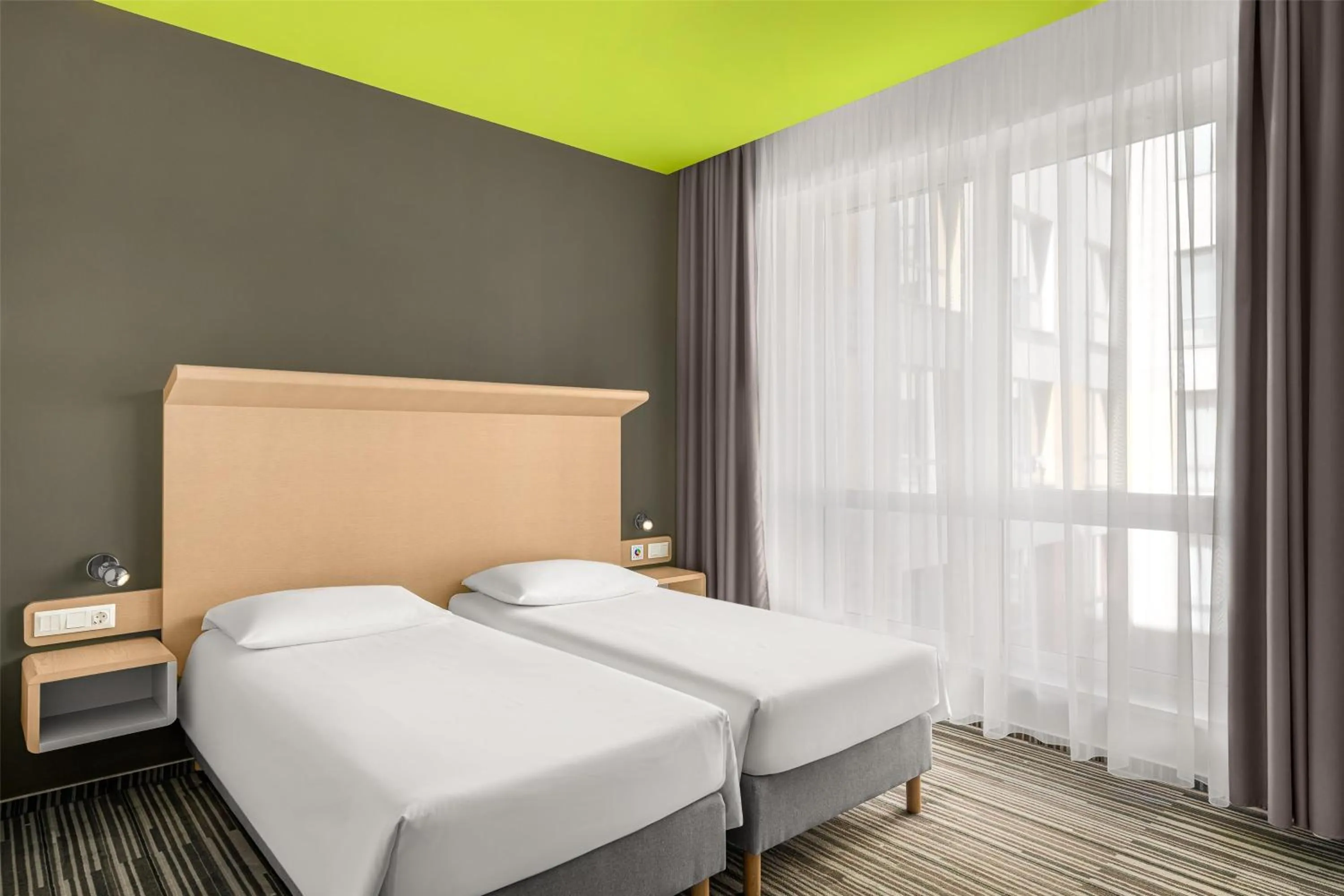 Bedroom, Bed in Park Inn By Radisson Budapest