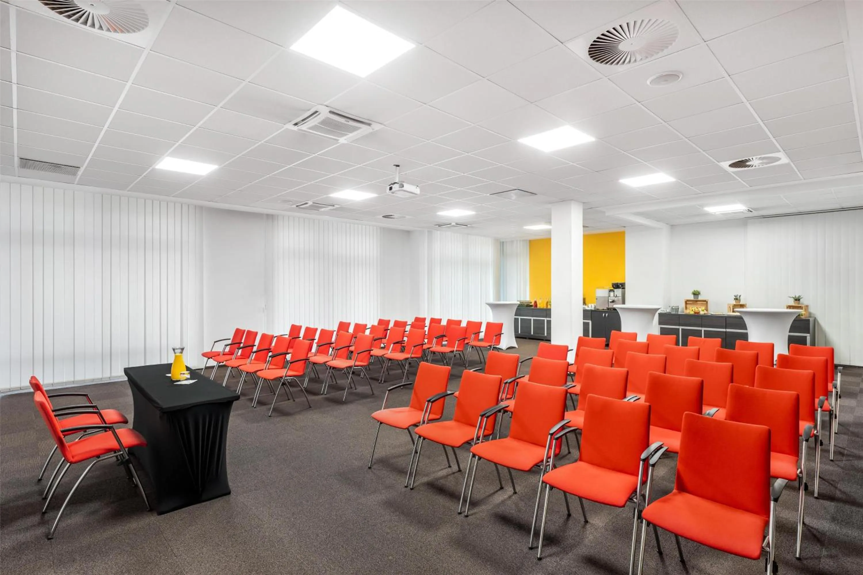 Meeting/conference room in Park Inn By Radisson Budapest
