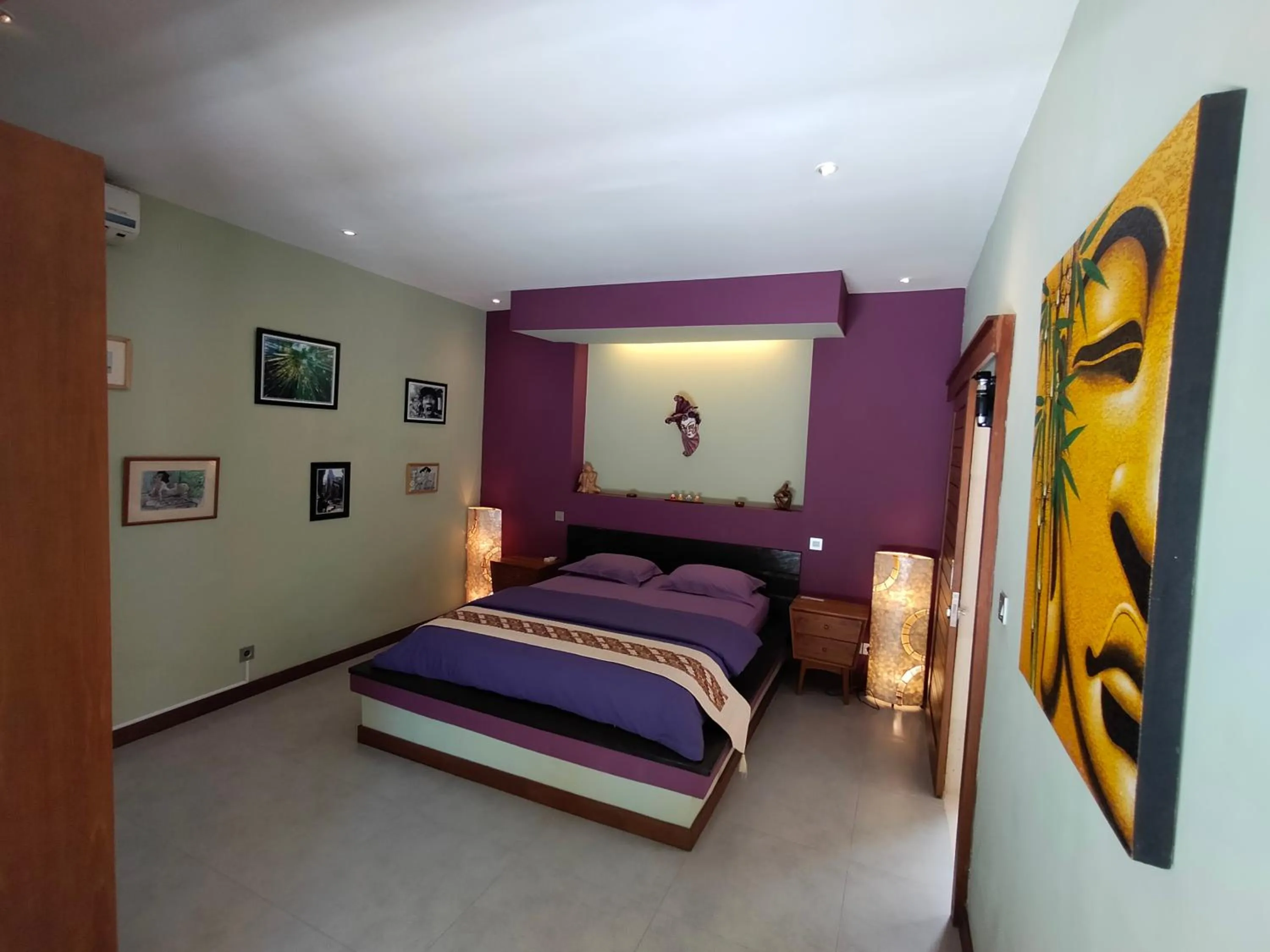 Bed in Villa Pilou Boutique Hotel