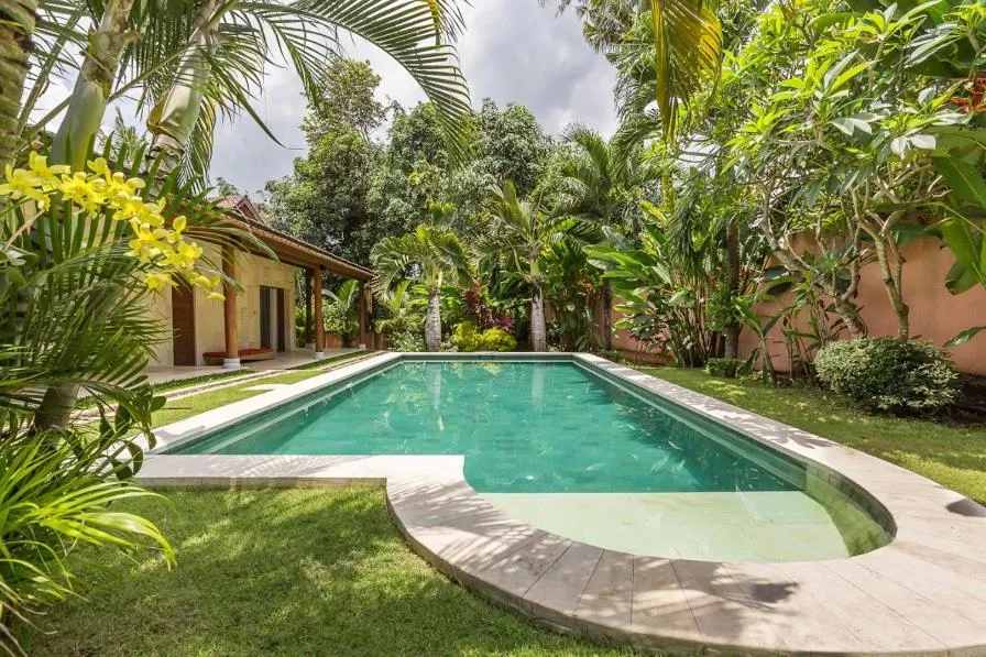 Swimming pool in Villa Pilou Boutique Hotel