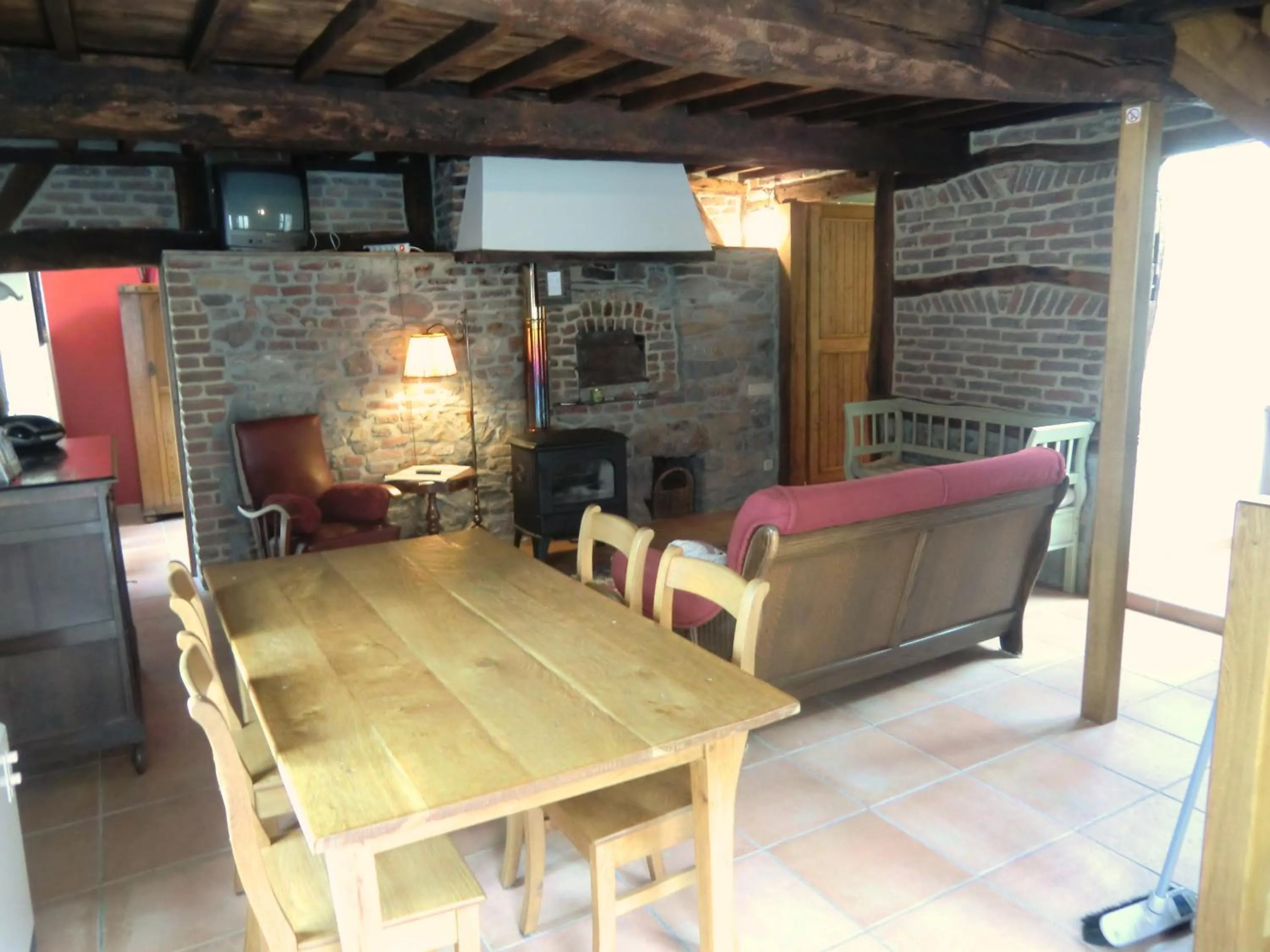 Living room in B&B Au Coeur de Villers