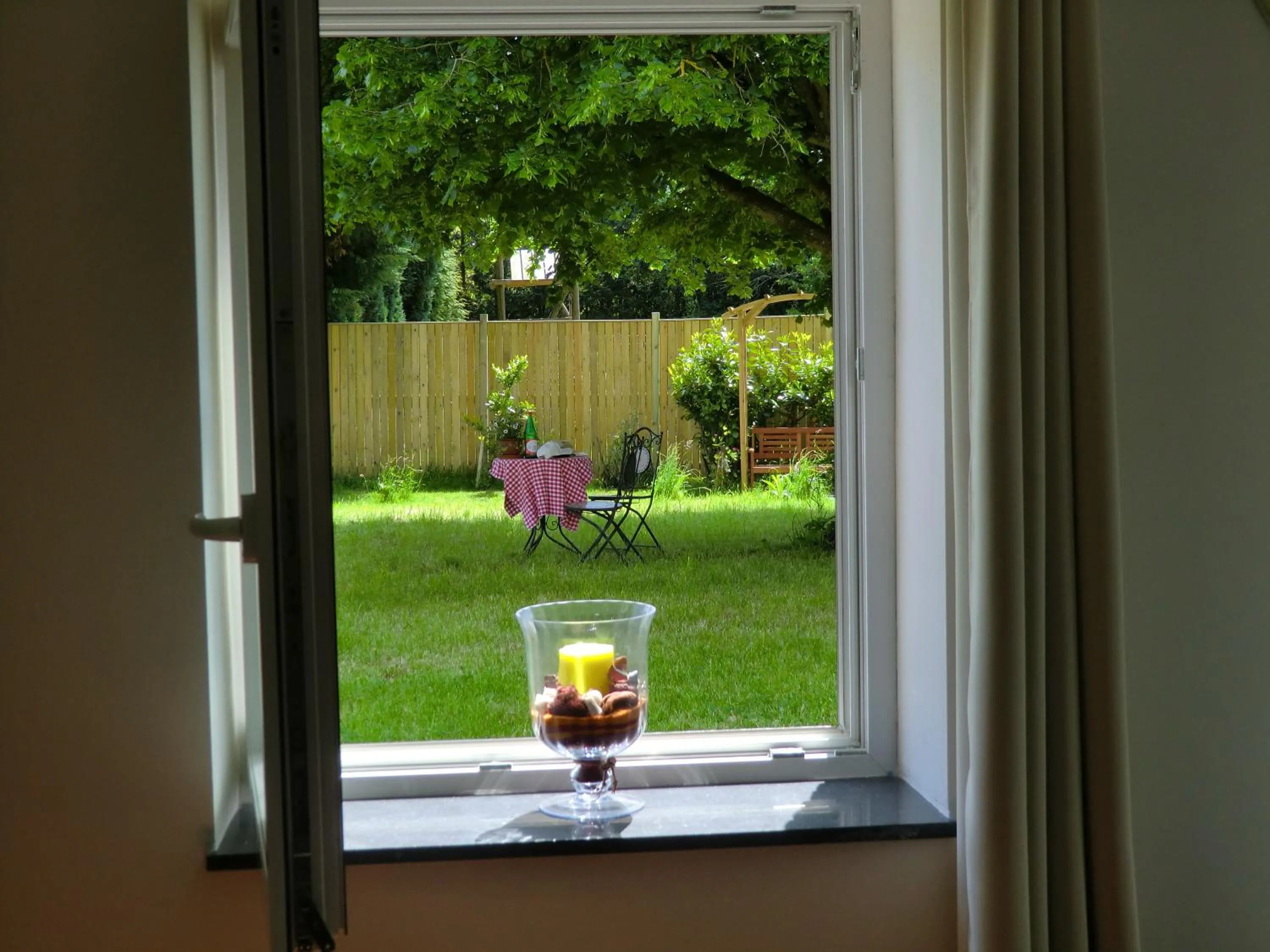 Garden in B&B Au Coeur de Villers