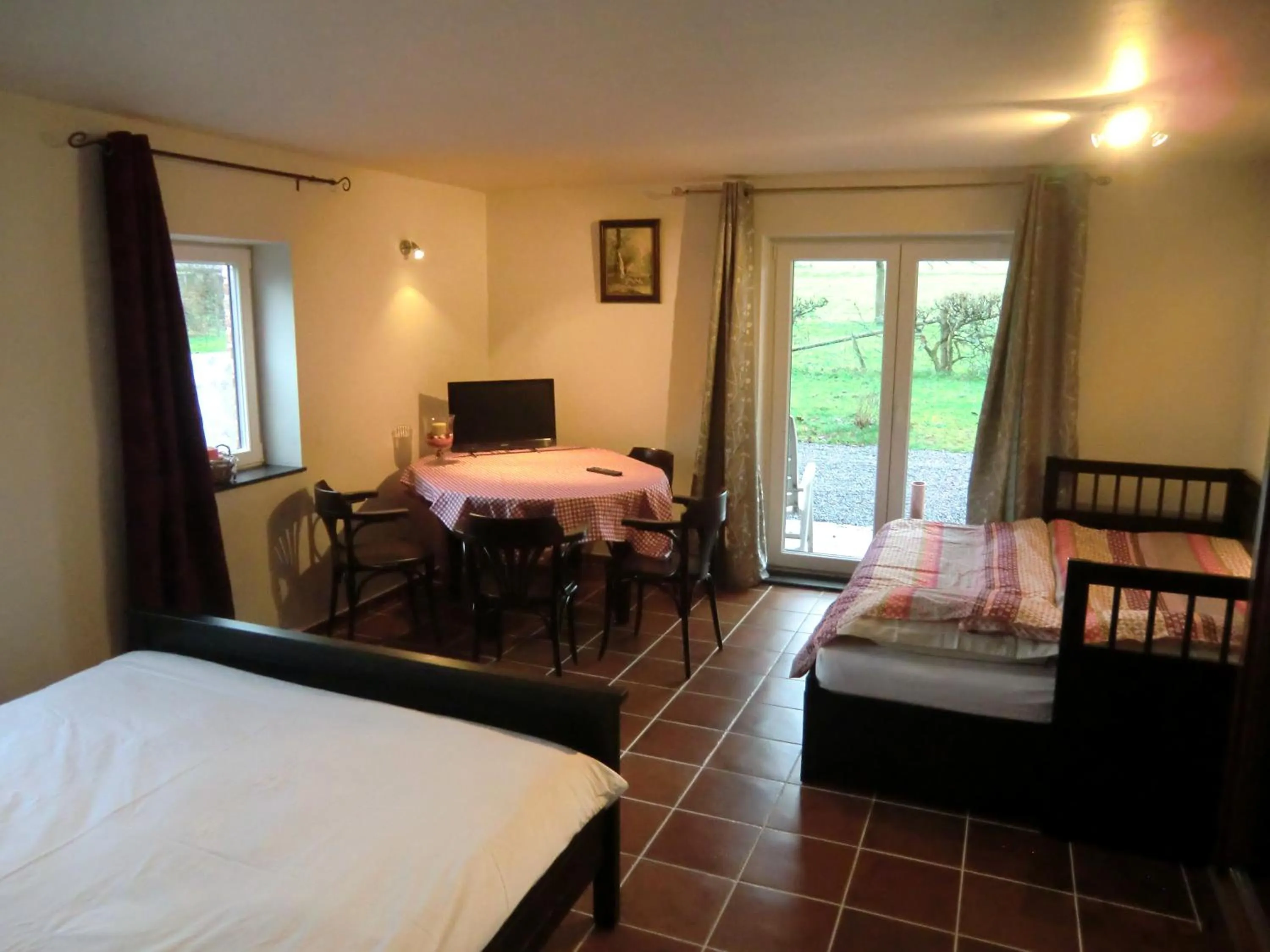 Photo of the whole room, Bed in B&B Au Coeur de Villers