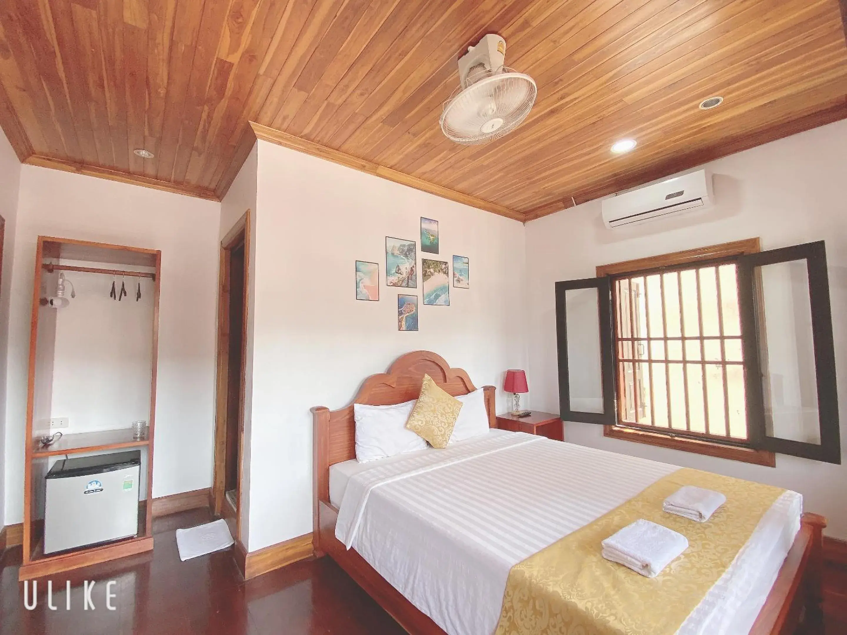 Deluxe Double Room with Balcony in Elephant Boutique Hotel Deluxe Double Room with Balcony in Elephant Boutique Hotel