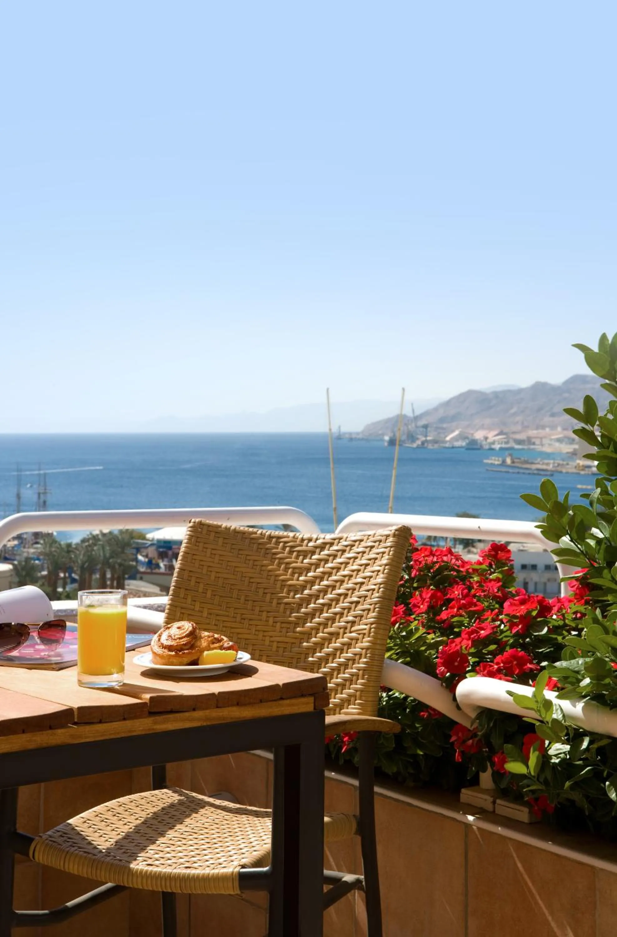 Day in King Solomon by Isrotel Collection