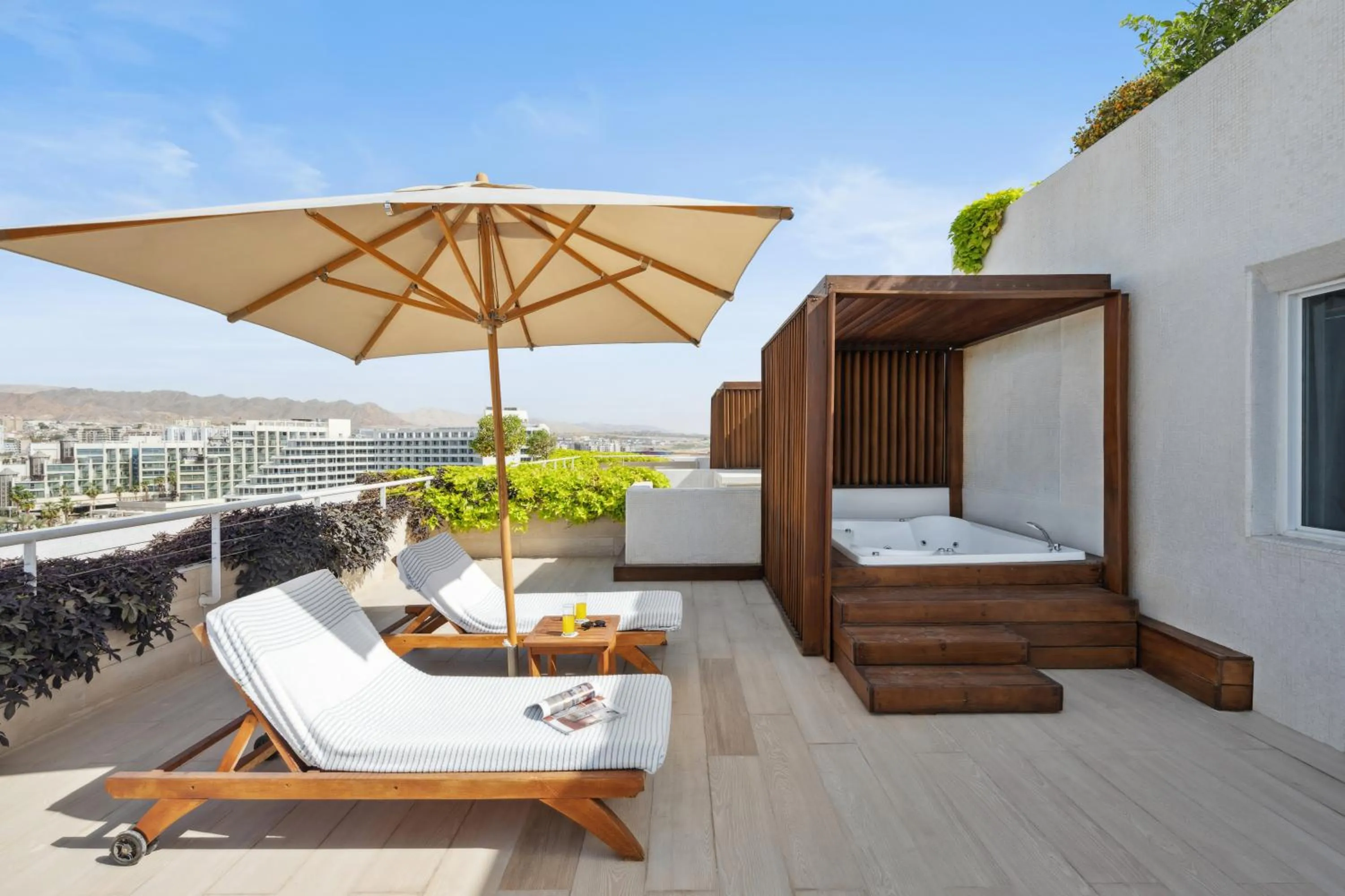 King Solomon by Isrotel Collection