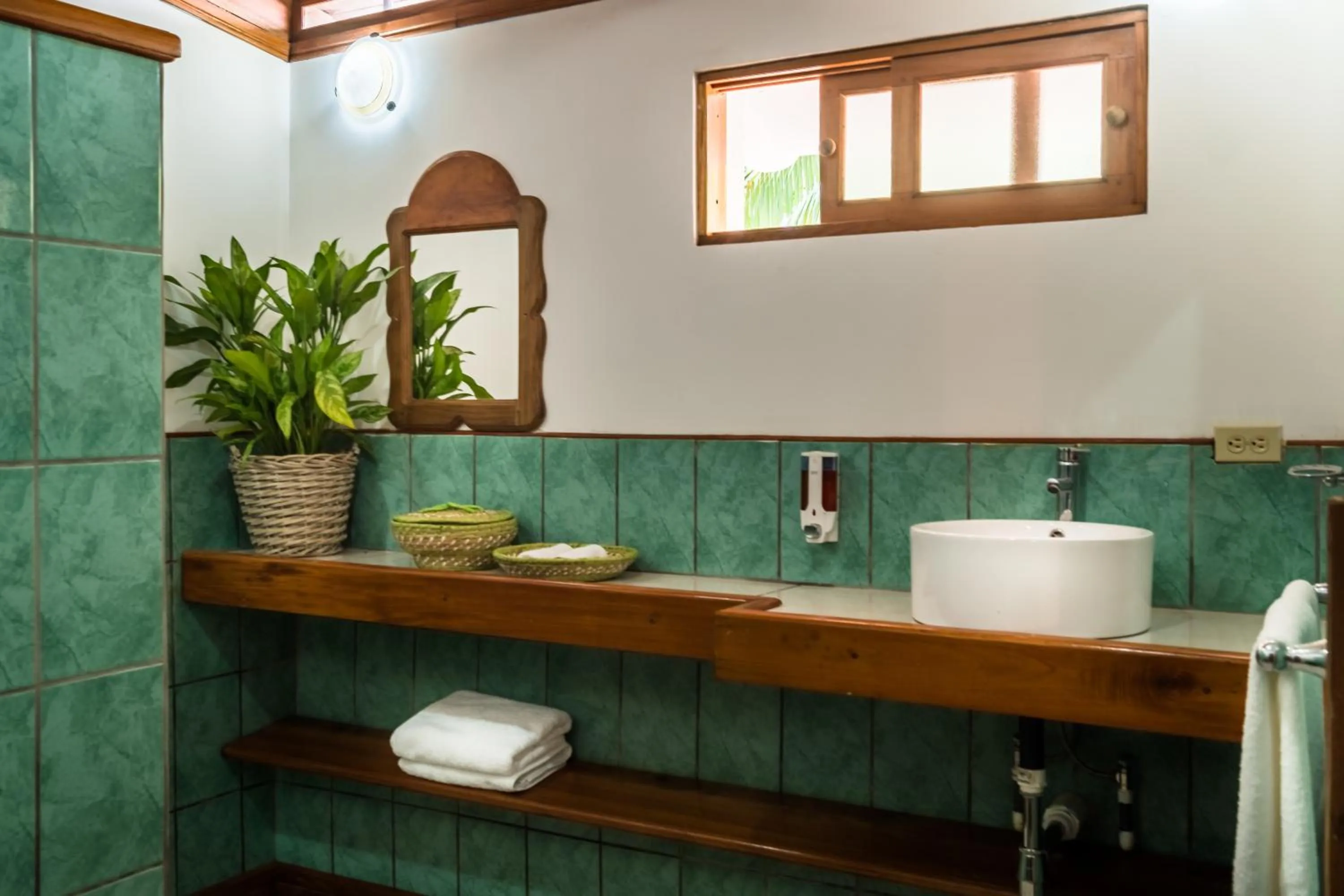 Shower in Nosara Beach Hotel