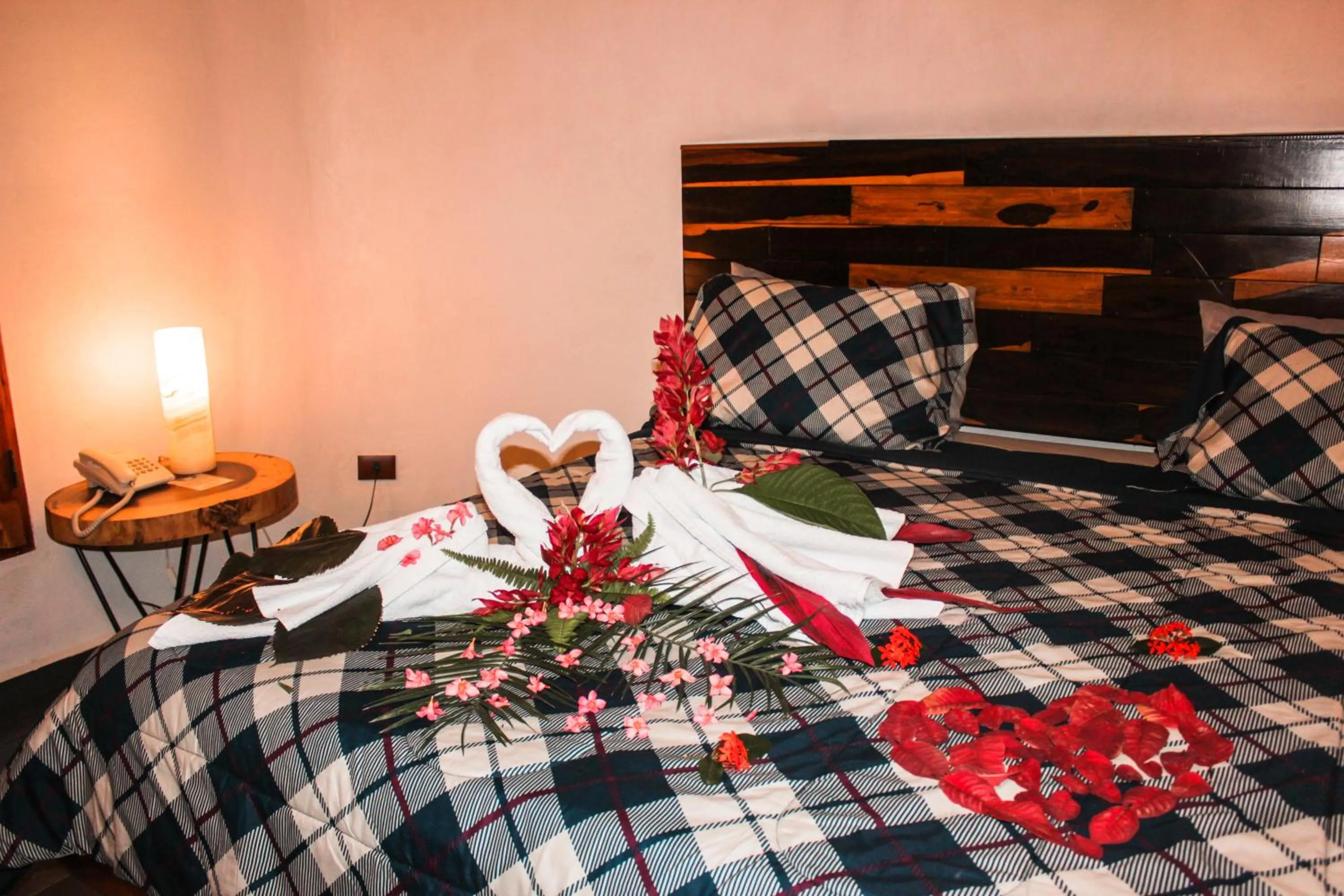 Bed in Hacienda Cenote San Ignacio