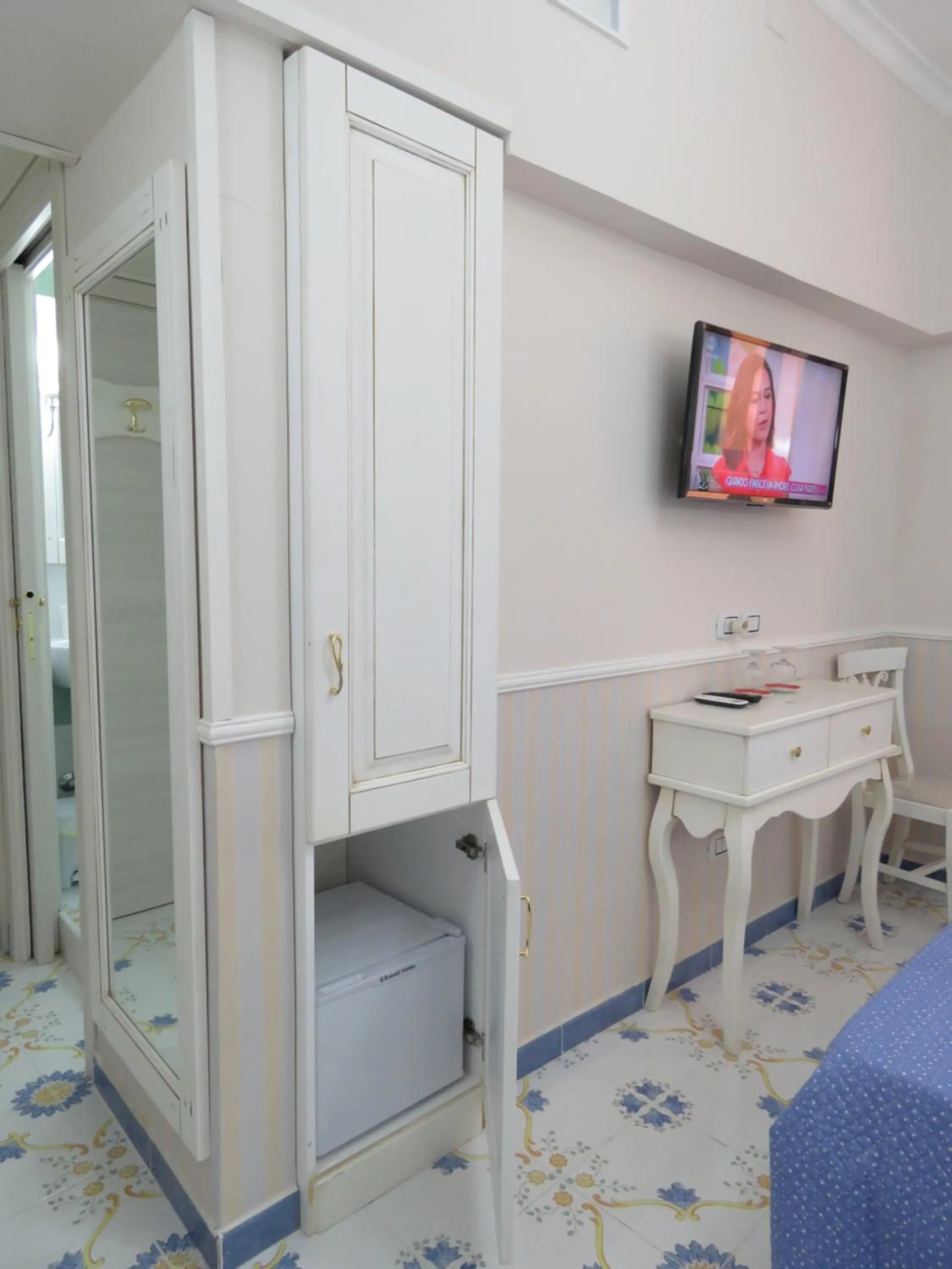 TV and multimedia in Olimpo degli Dei