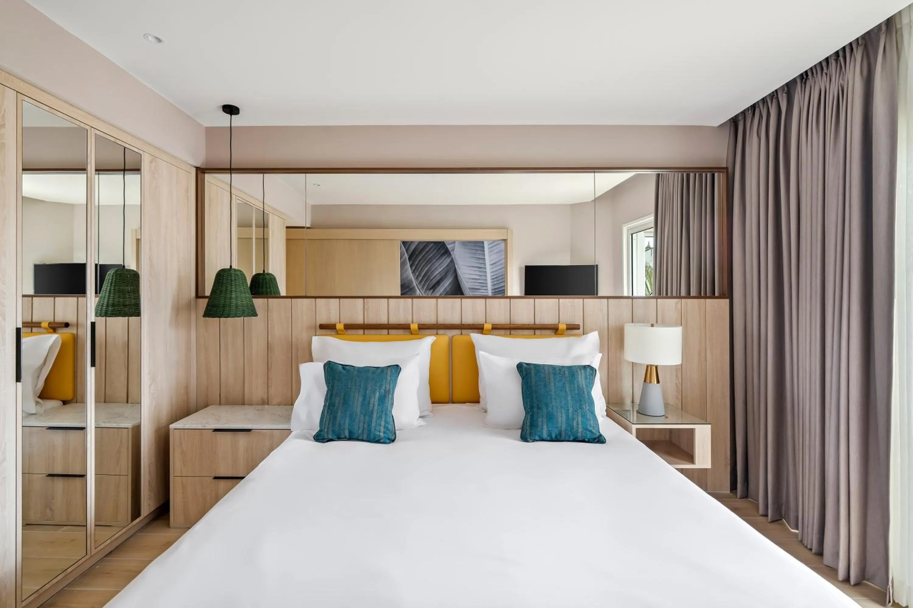 Bed in Royal Garden by Isrotel Collection