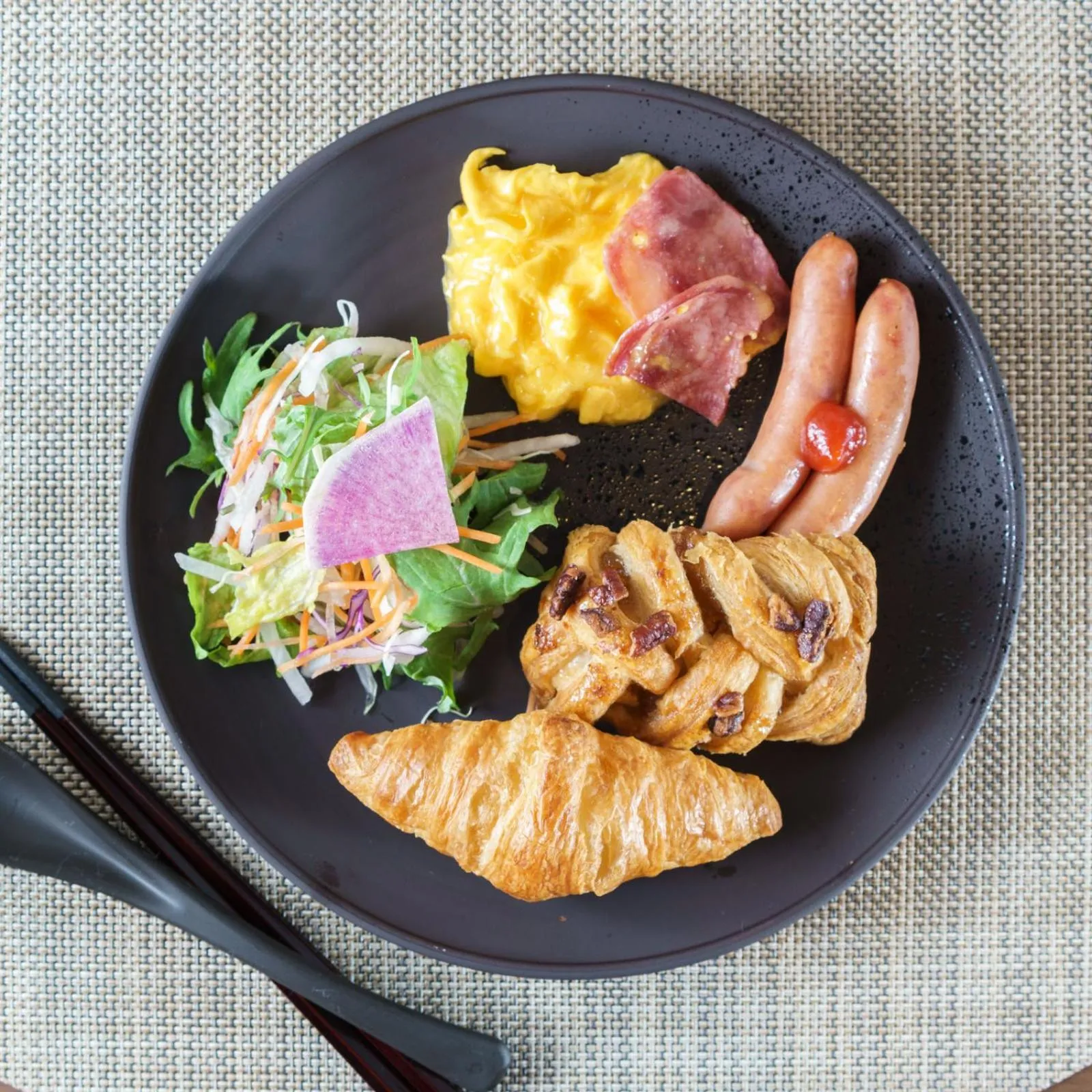 Food and drinks in Super Hotel Shonan Fujisawaeki Minamiguchi