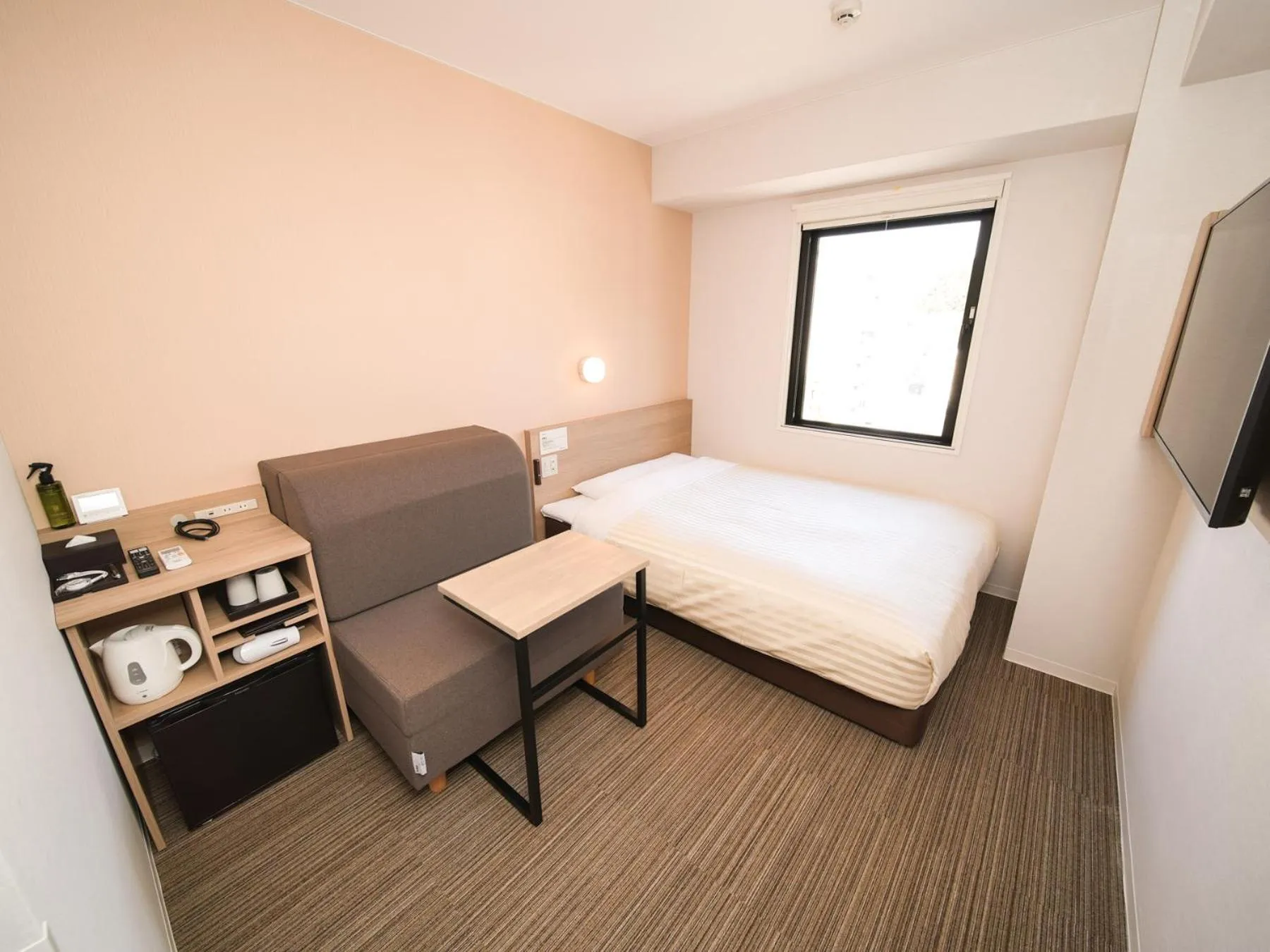 Photo of the whole room, Bed in Super Hotel Shonan Fujisawaeki Minamiguchi