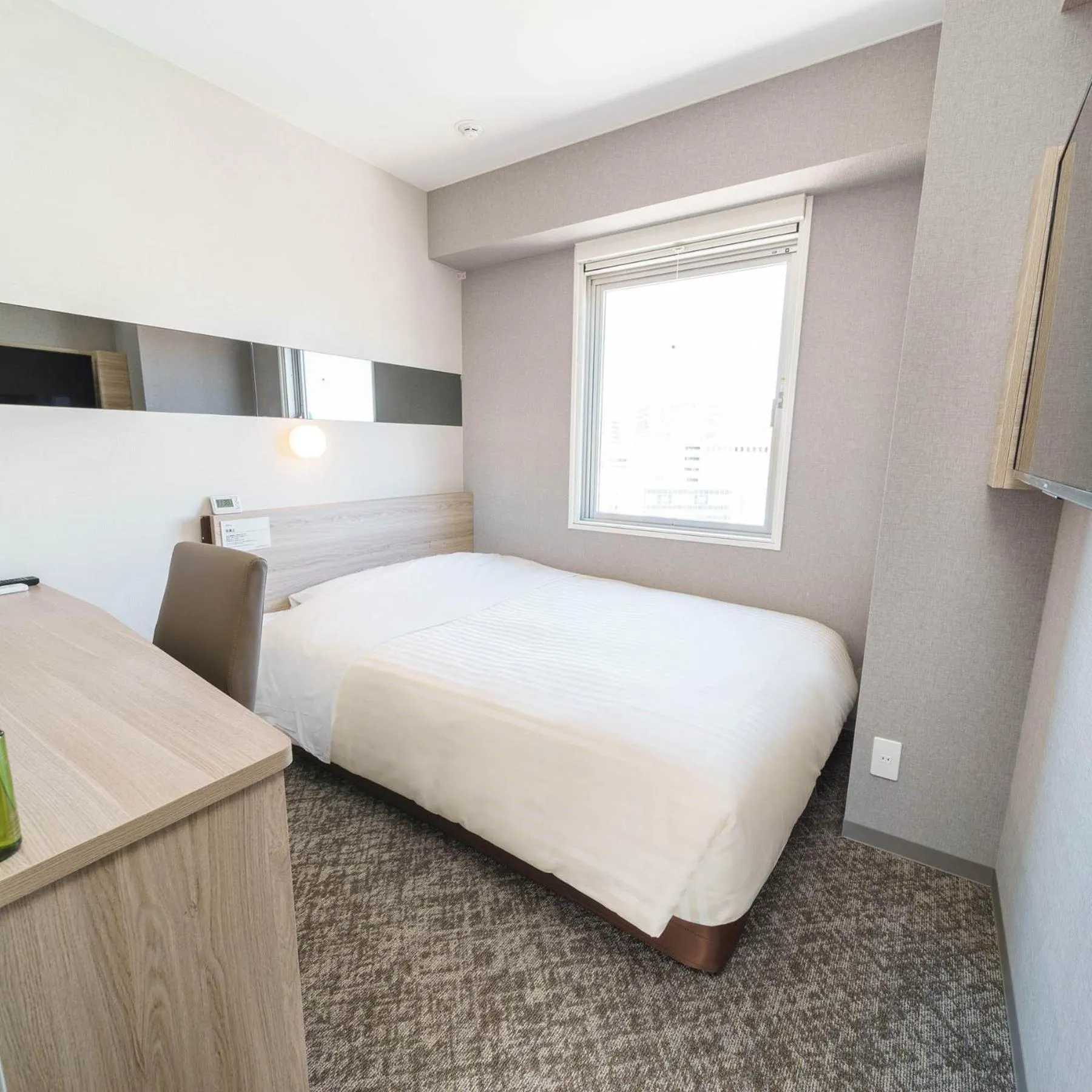 Bed in Super Hotel Shonan Fujisawaeki Minamiguchi