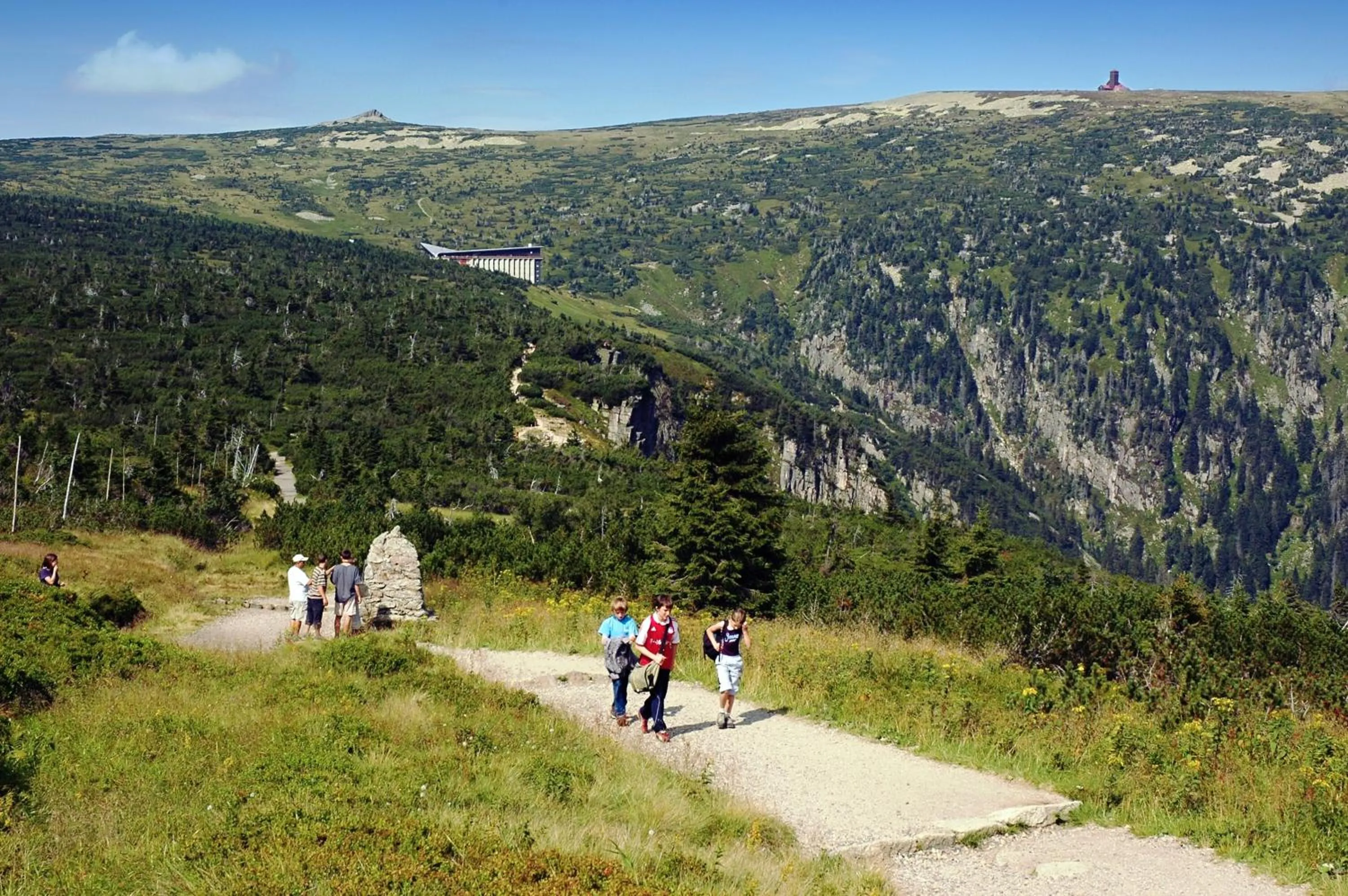 Hiking in Hotel Labská bouda