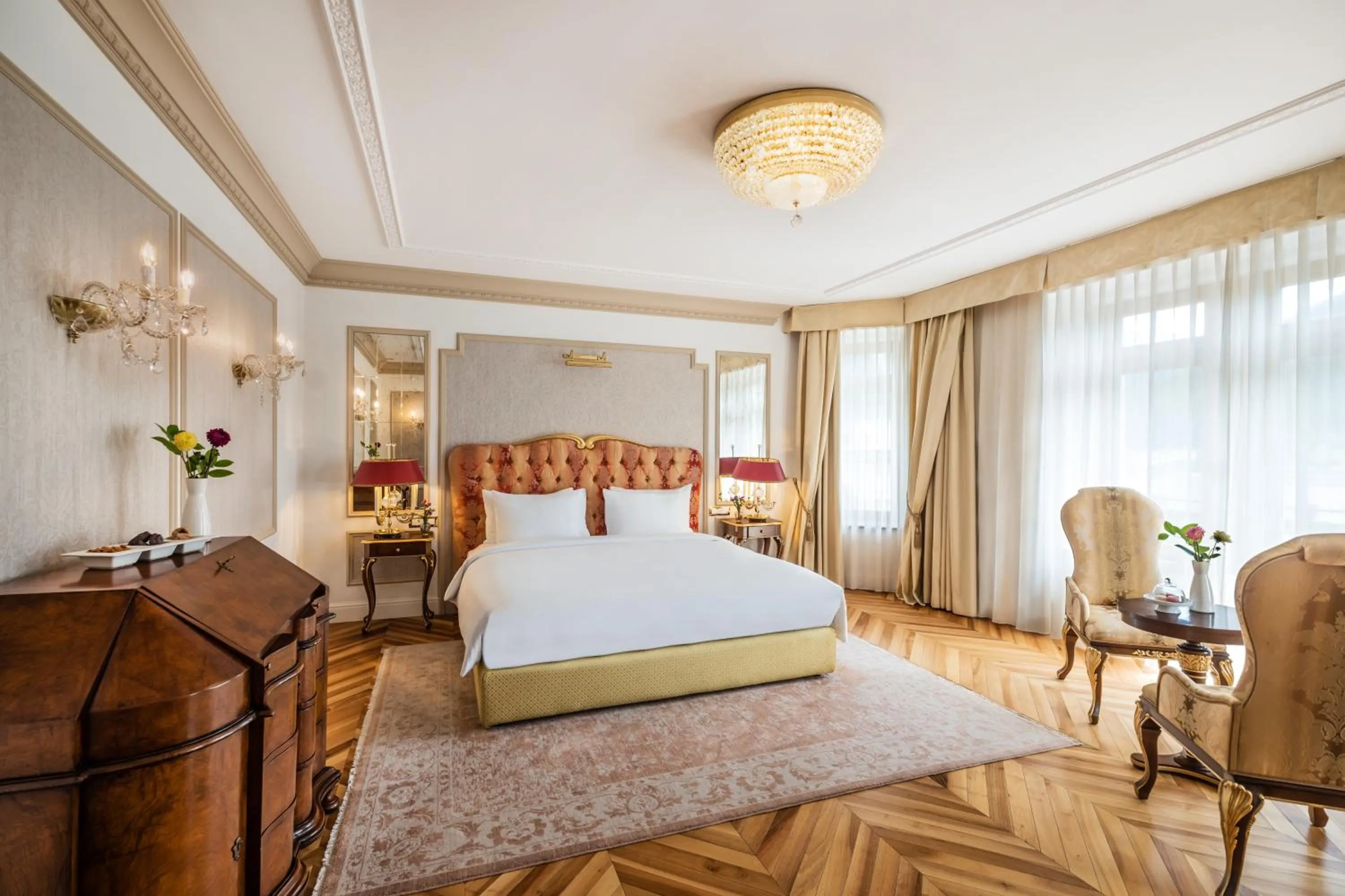 Bedroom, Bed in Hotel Flüela Davos - The Unbound Collection by Hyatt