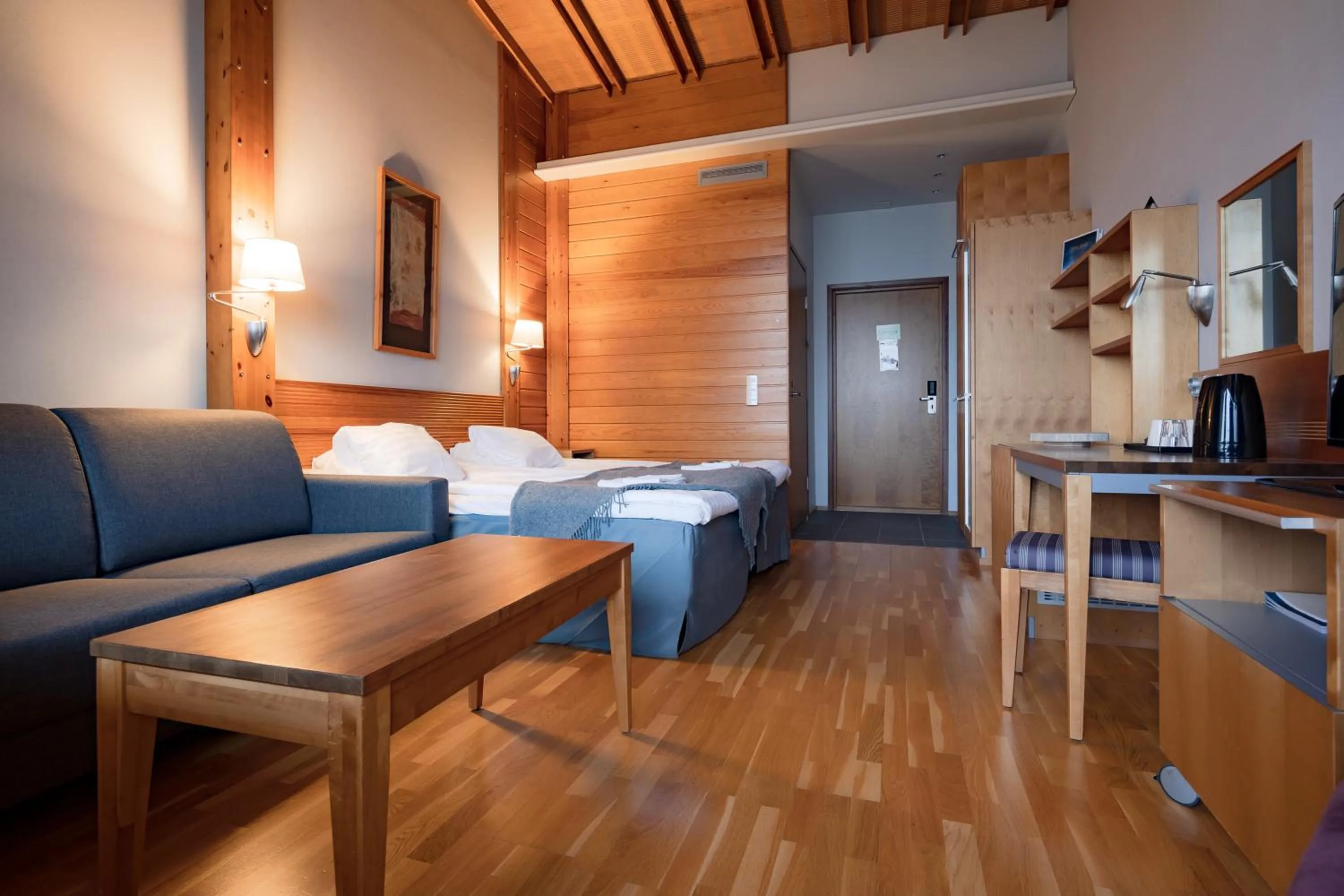 Bed in Lapland Hotels Saaga