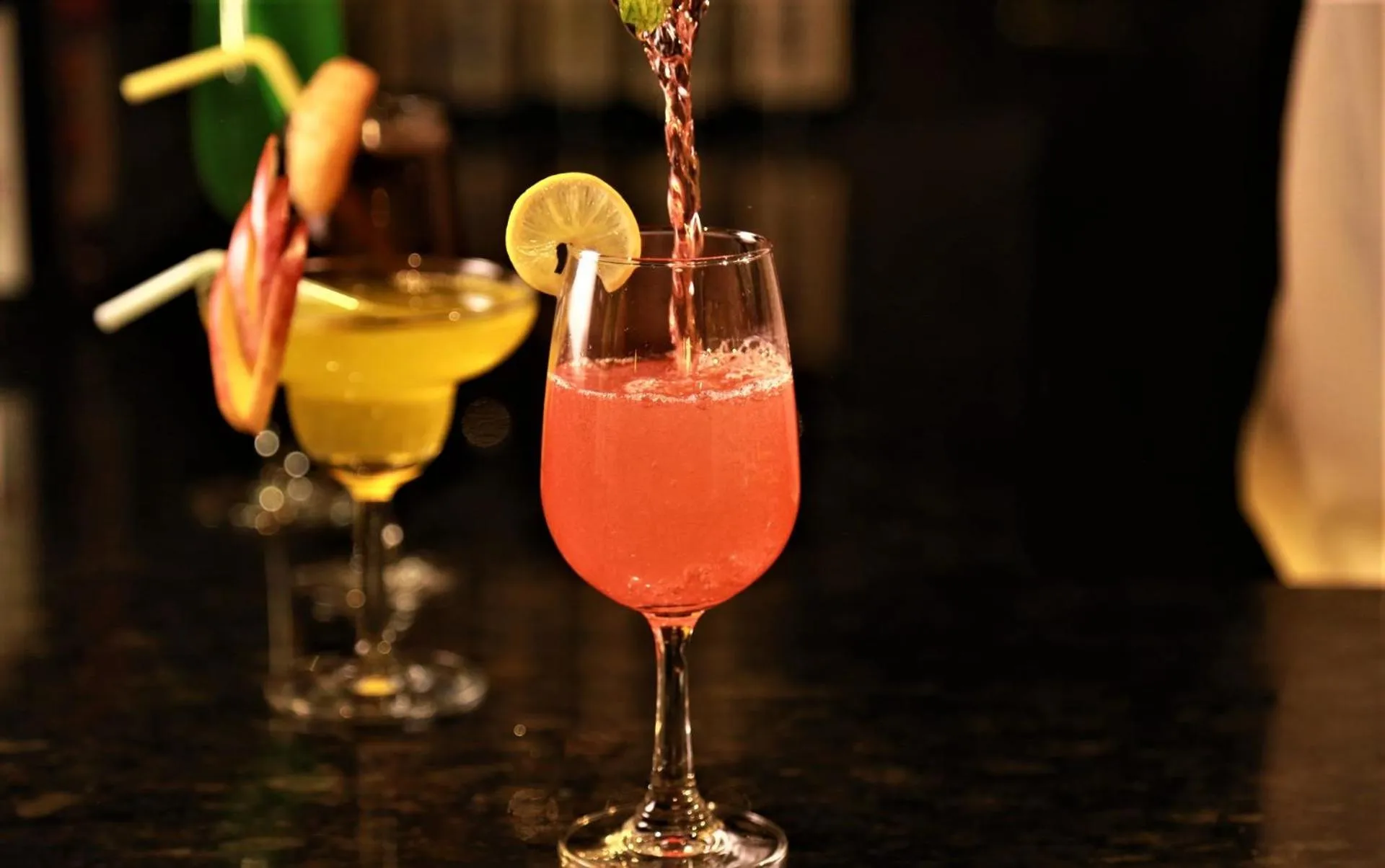 Drinks in Hotel Paramos Inn