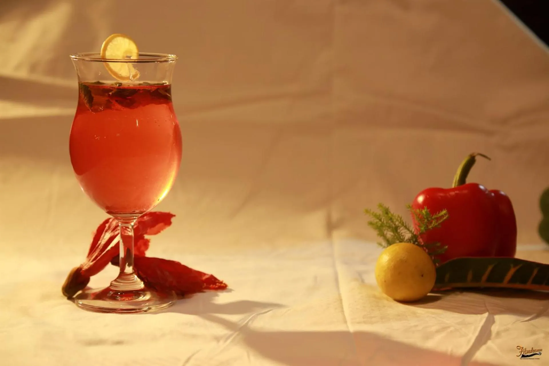 Food and drinks in Hotel Paramos Inn