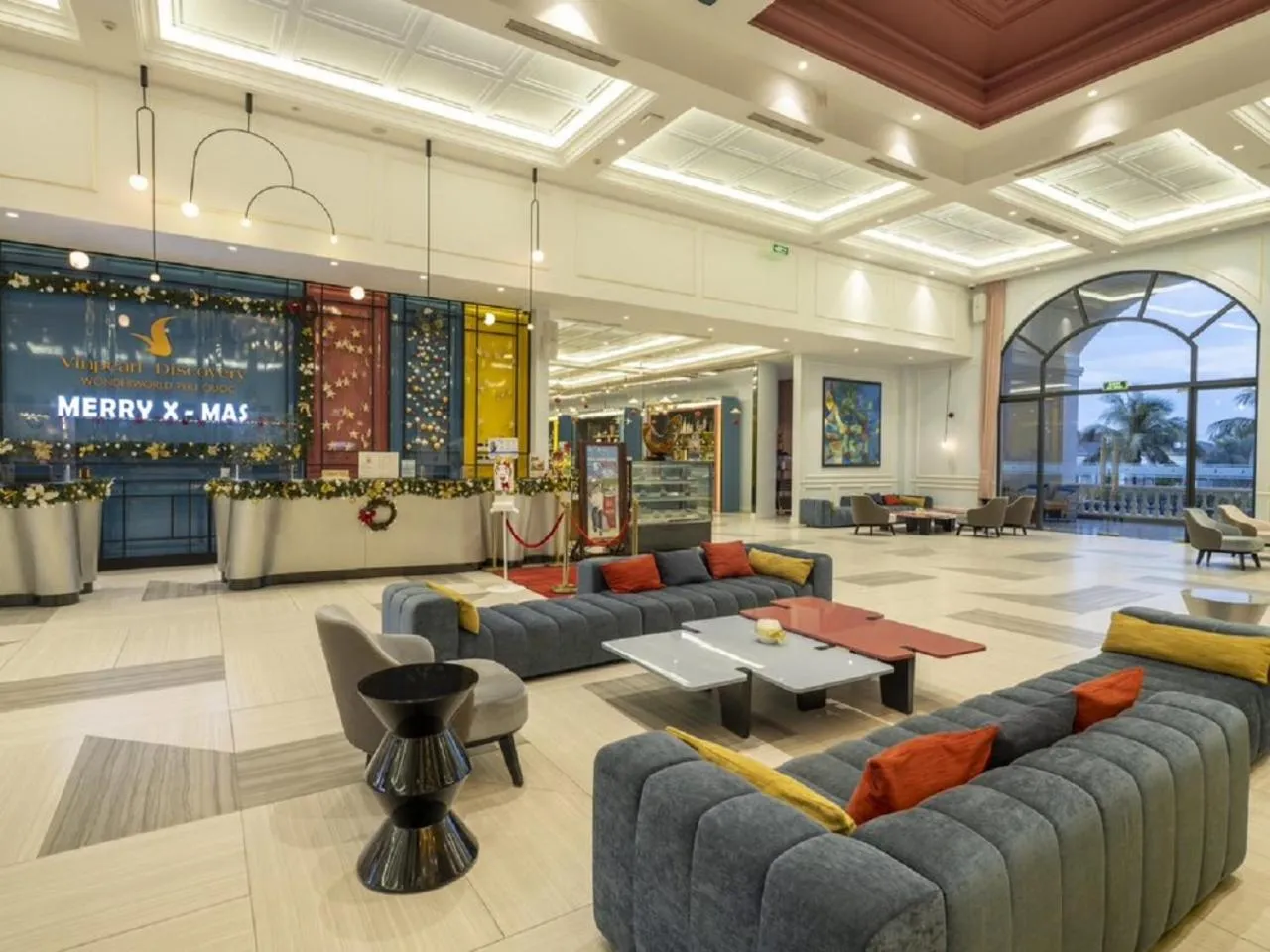 Lobby or reception in Vinpearl Wonderworld Phu Quoc