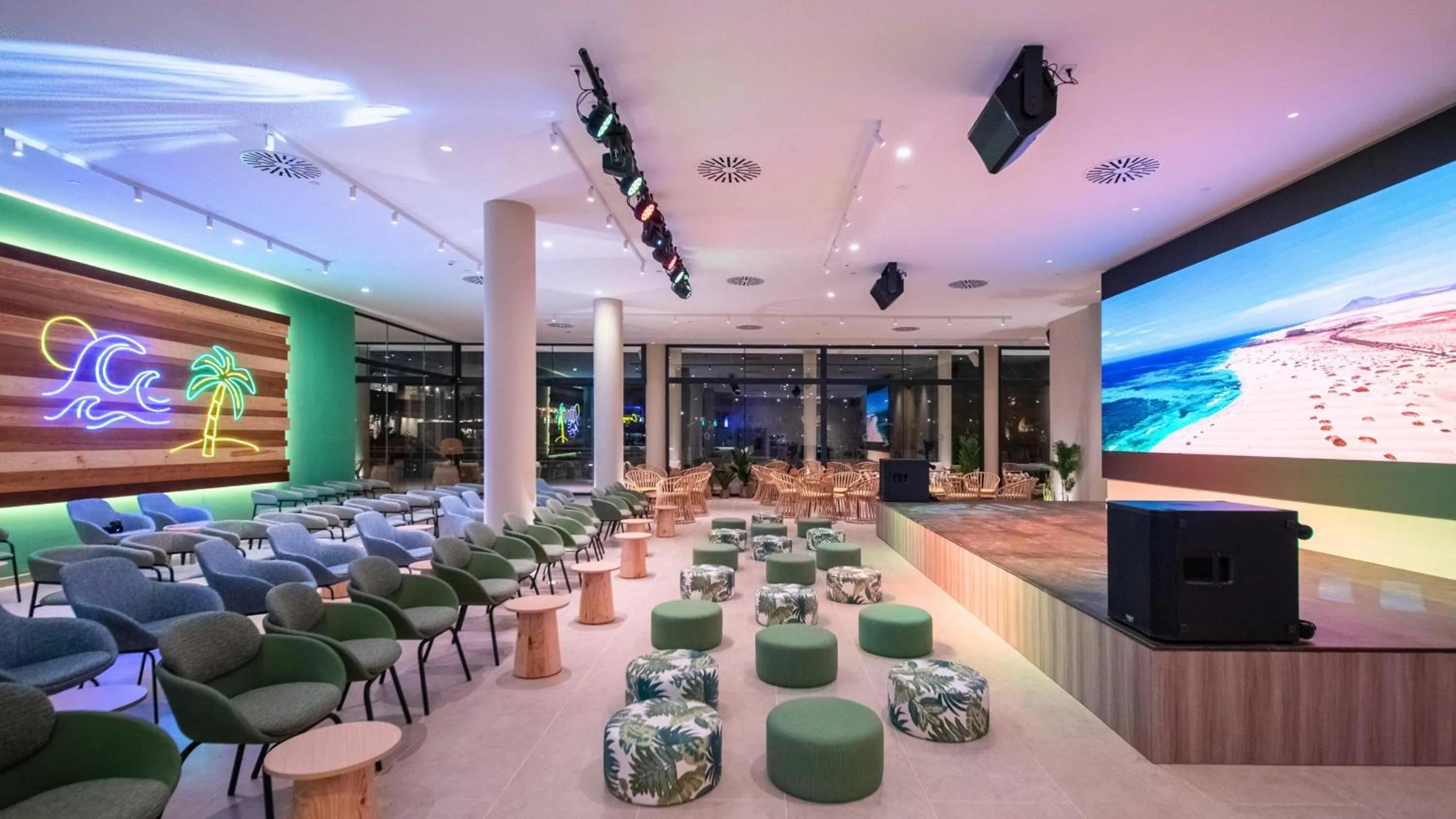 Lounge or bar in HD Lobos Natura Fuerteventura