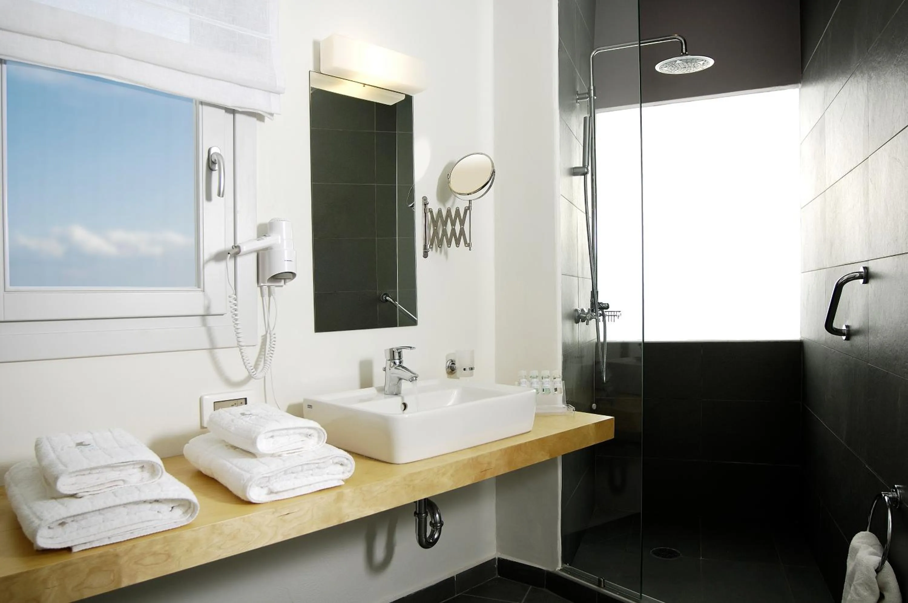 Bathroom in Filoxenia Apartments