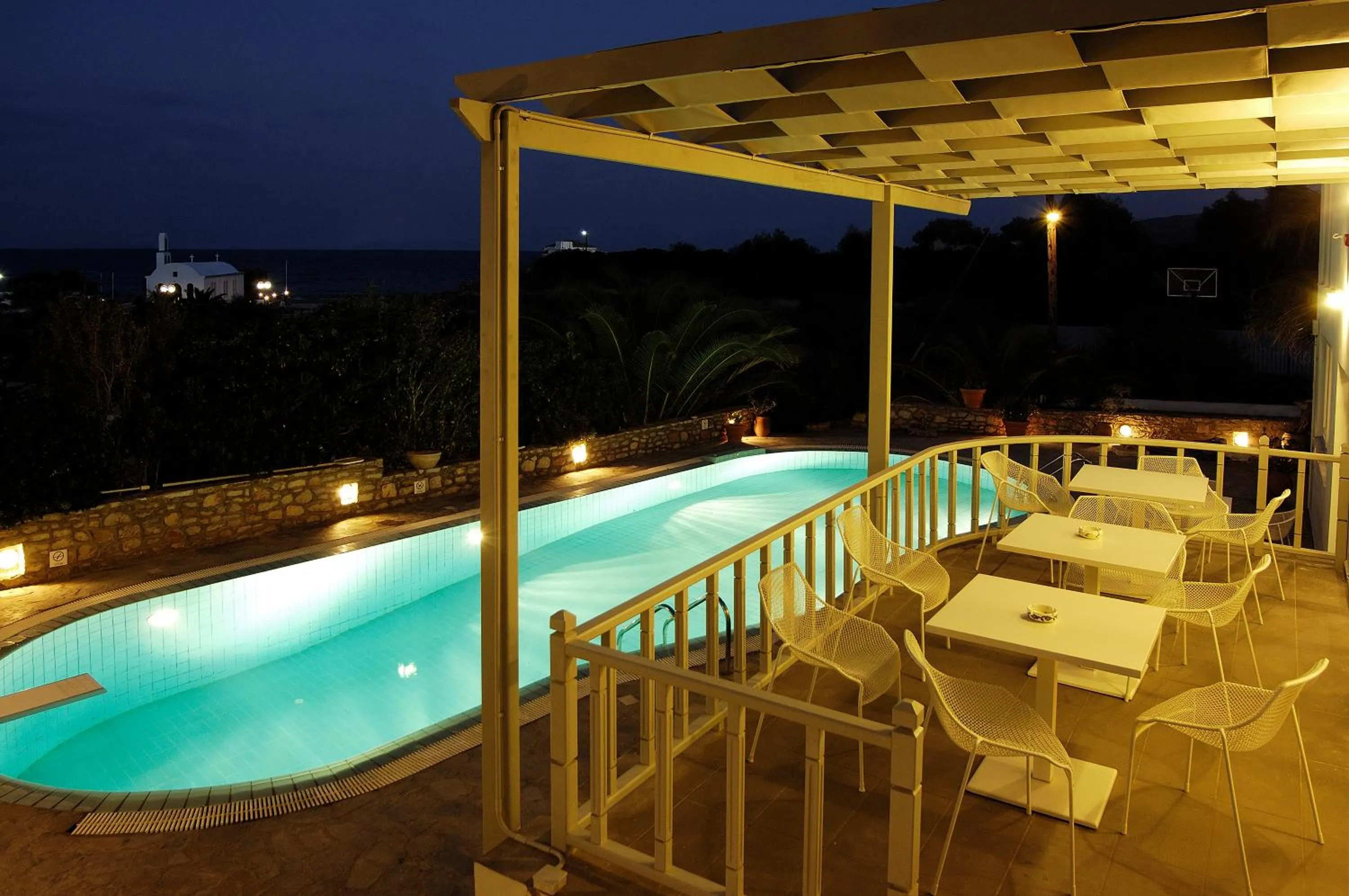 Swimming pool in Filoxenia Apartments