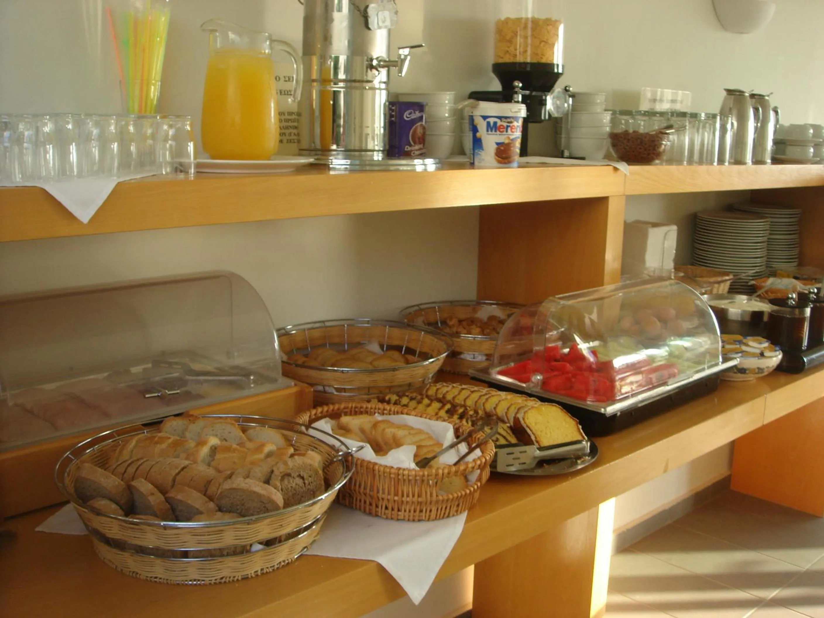 Breakfast in Filoxenia Apartments