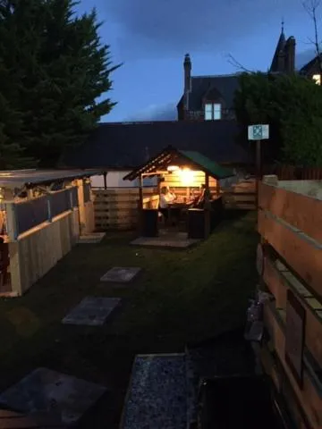 Garden in Park Lodge Hotel