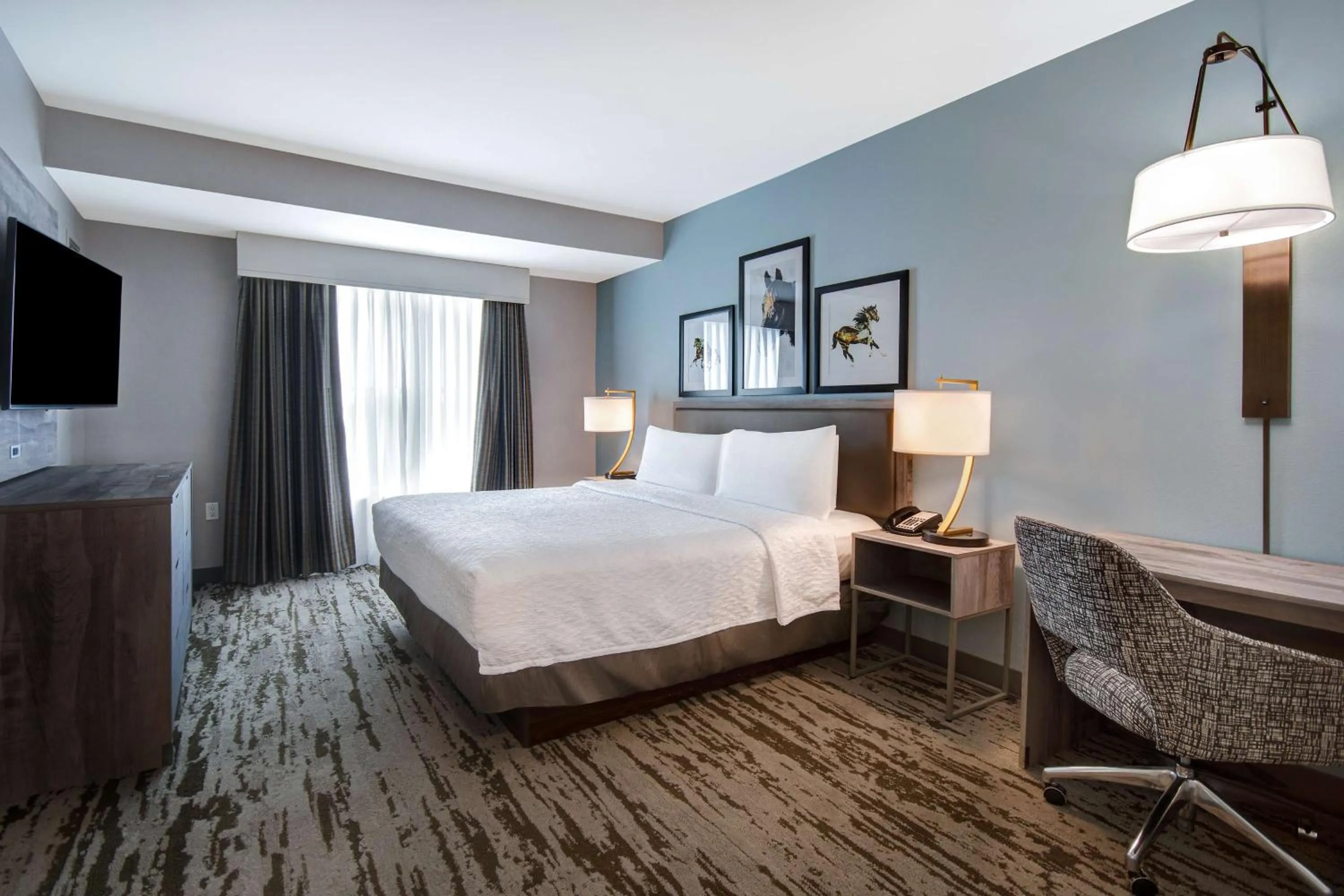 Bedroom, Bed in Homewood Suites by Hilton Lexington-Hamburg