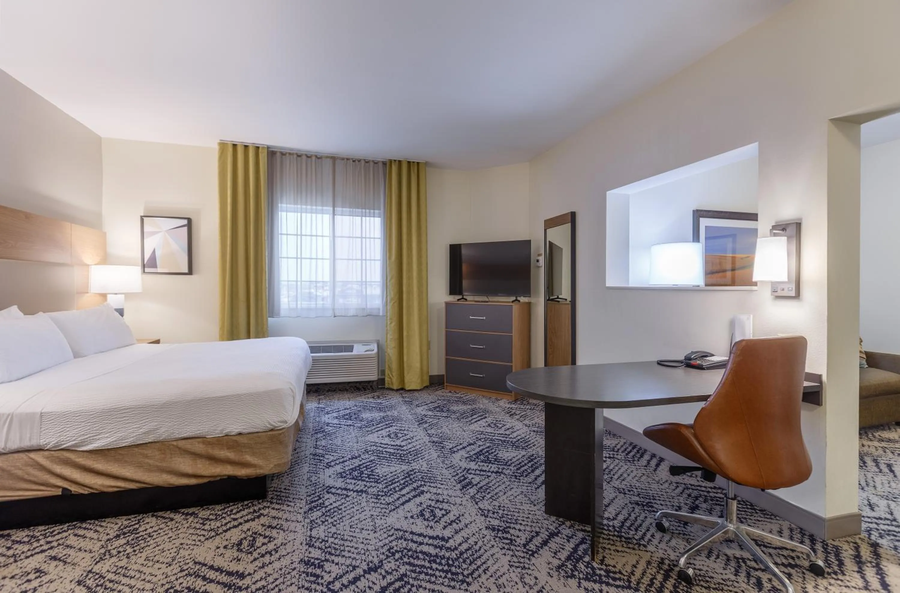 Bed in Candlewood Suites San Marcos by IHG