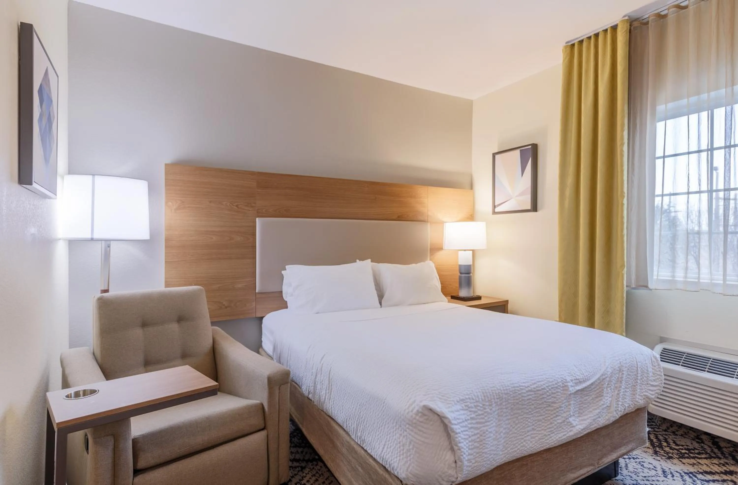 Bed in Candlewood Suites San Marcos by IHG