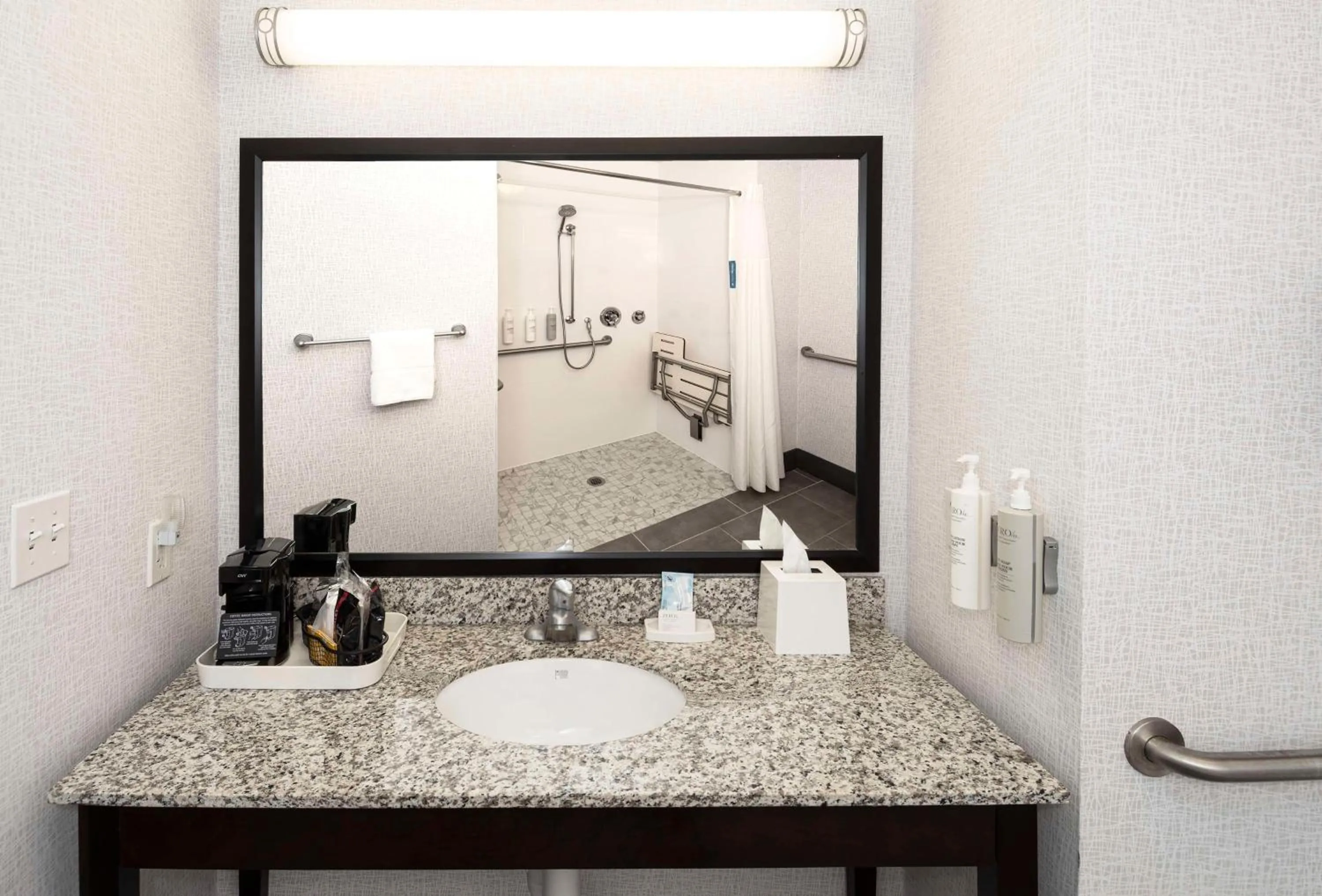 Bathroom in Hampton Inn & Suites - Raleigh Downtown