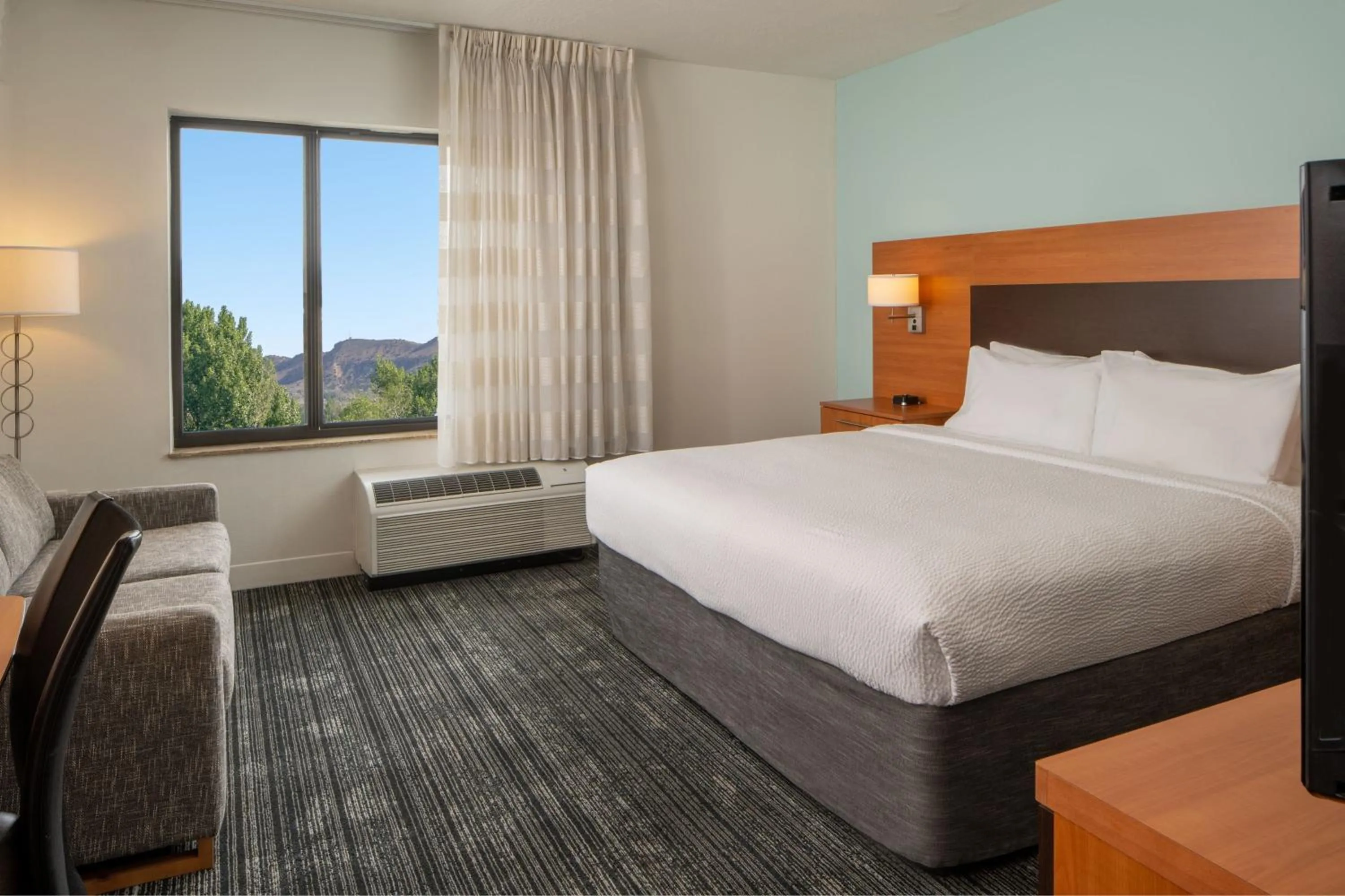 Photo of the whole room, Bed in TownePlace Suites by Marriott Vernal