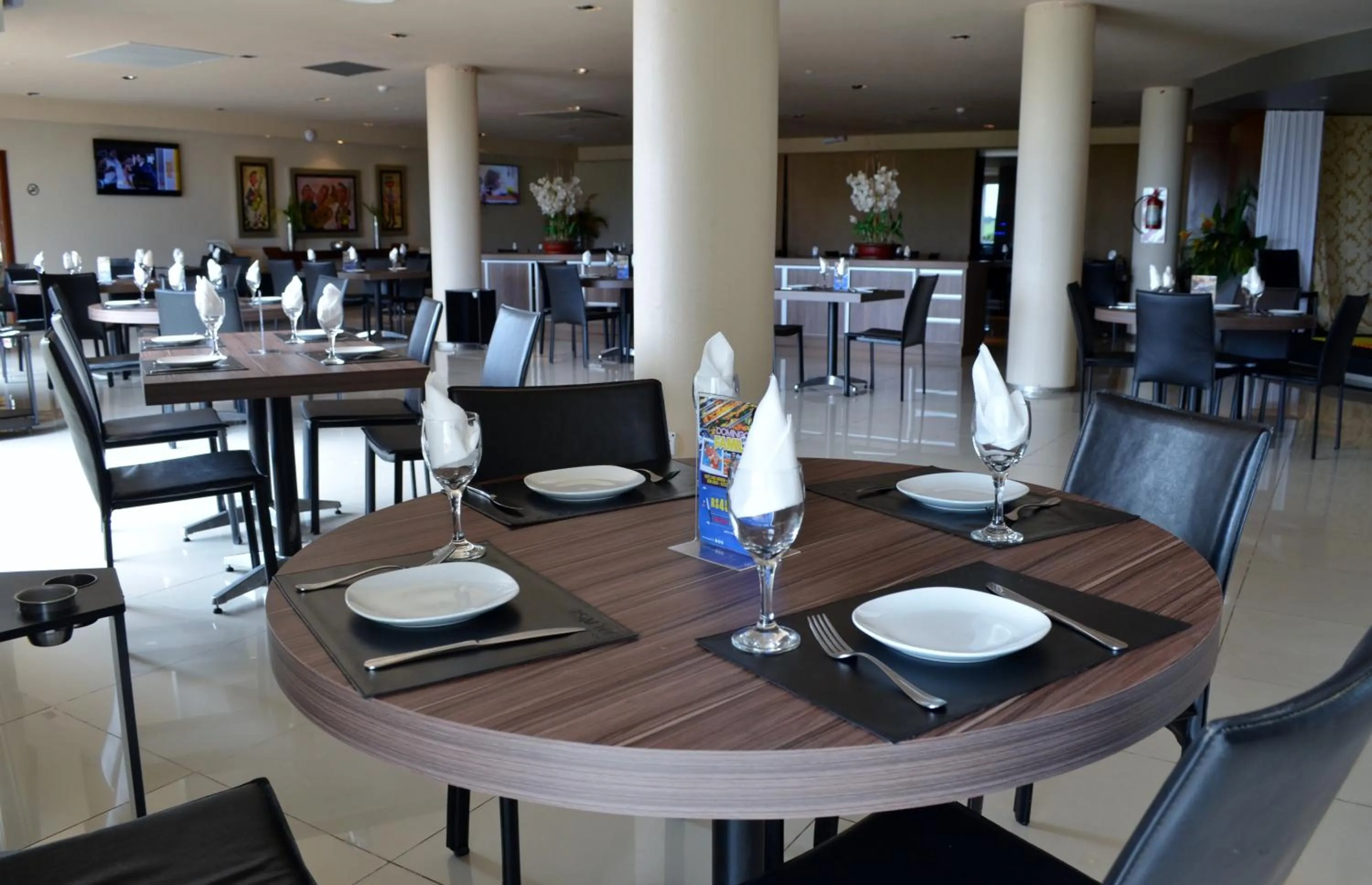 Restaurant/places to eat in 7 Saltos Resort